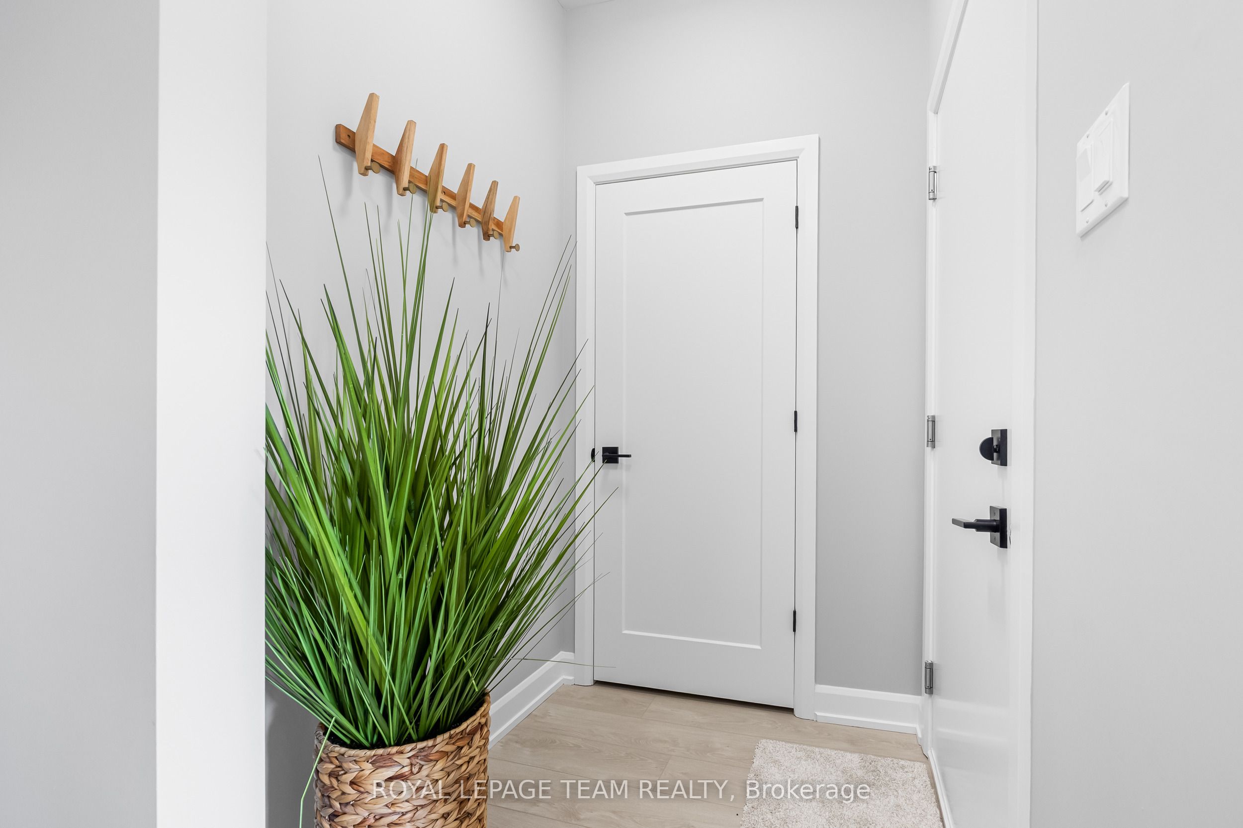 350 LEWIS Street W, Merrickville-Wolford, ON K0G 1N0 photo 5