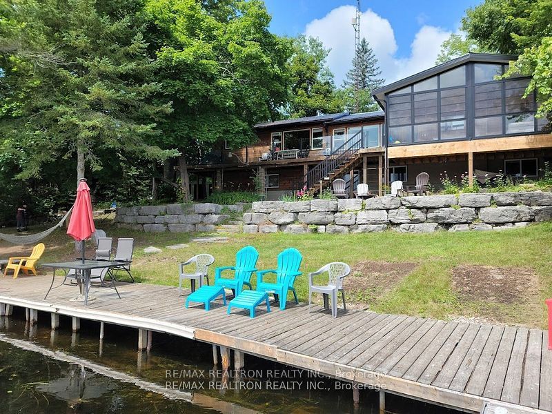 103 Peninsula Drive, Trent Lakes, ON K0M 1A0 photo 2