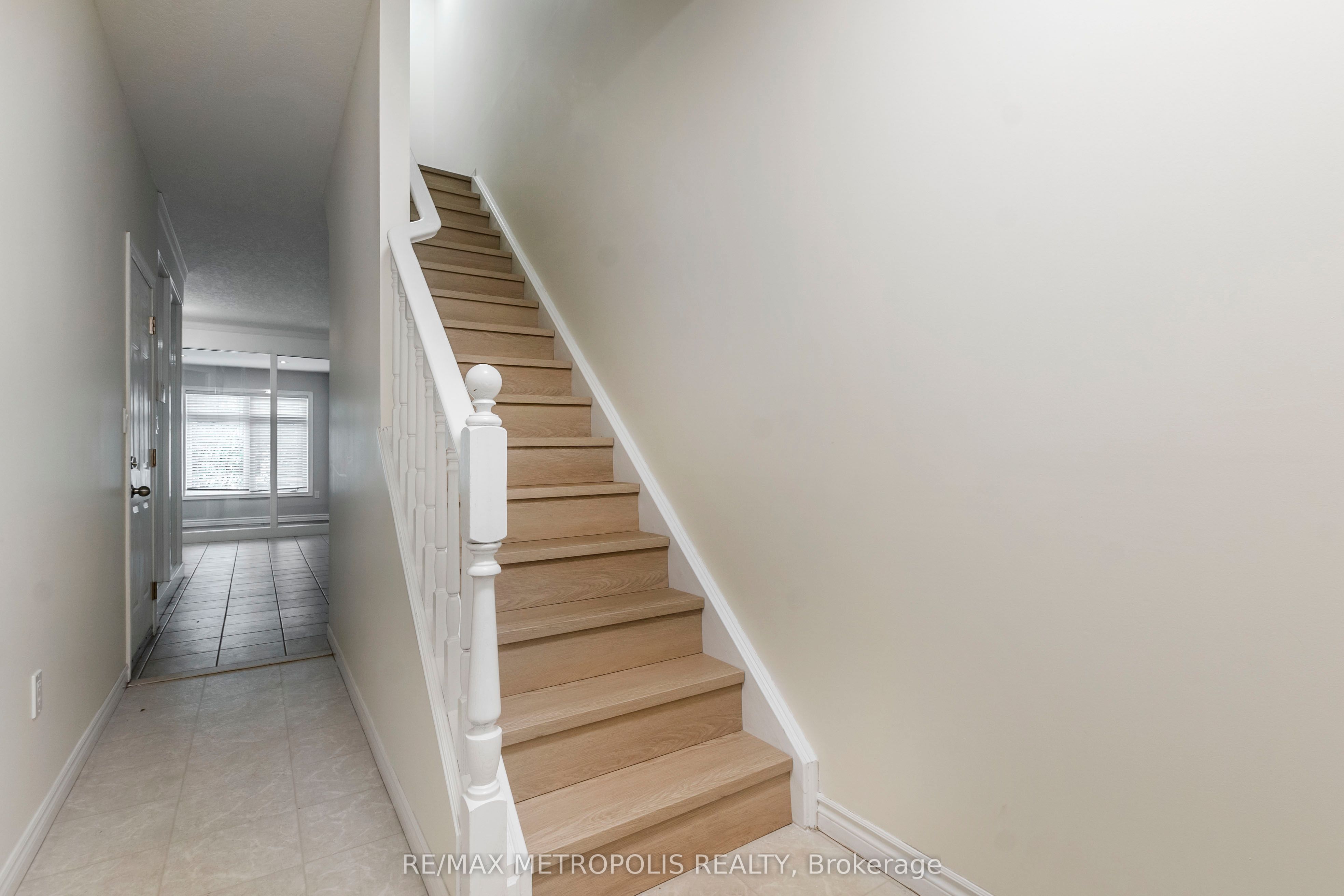 619 Wild Ginger Avenue C16, Waterloo, ON N2V 2X1 photo 4