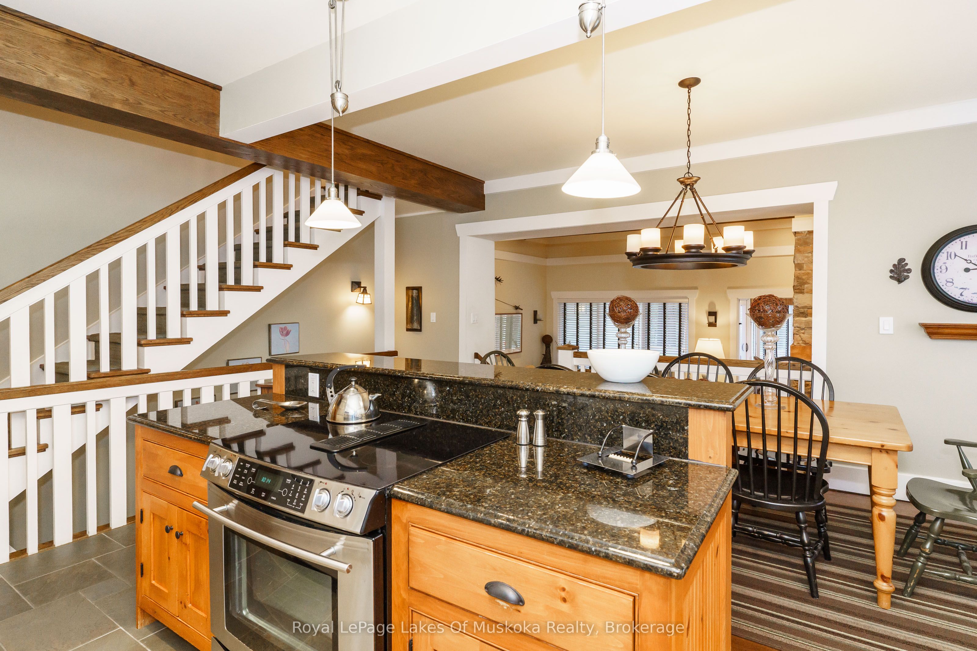 1020 Birch Glen Road Villa 1, Week 7, Lake of Bays, ON P0B 1A0 photo 5