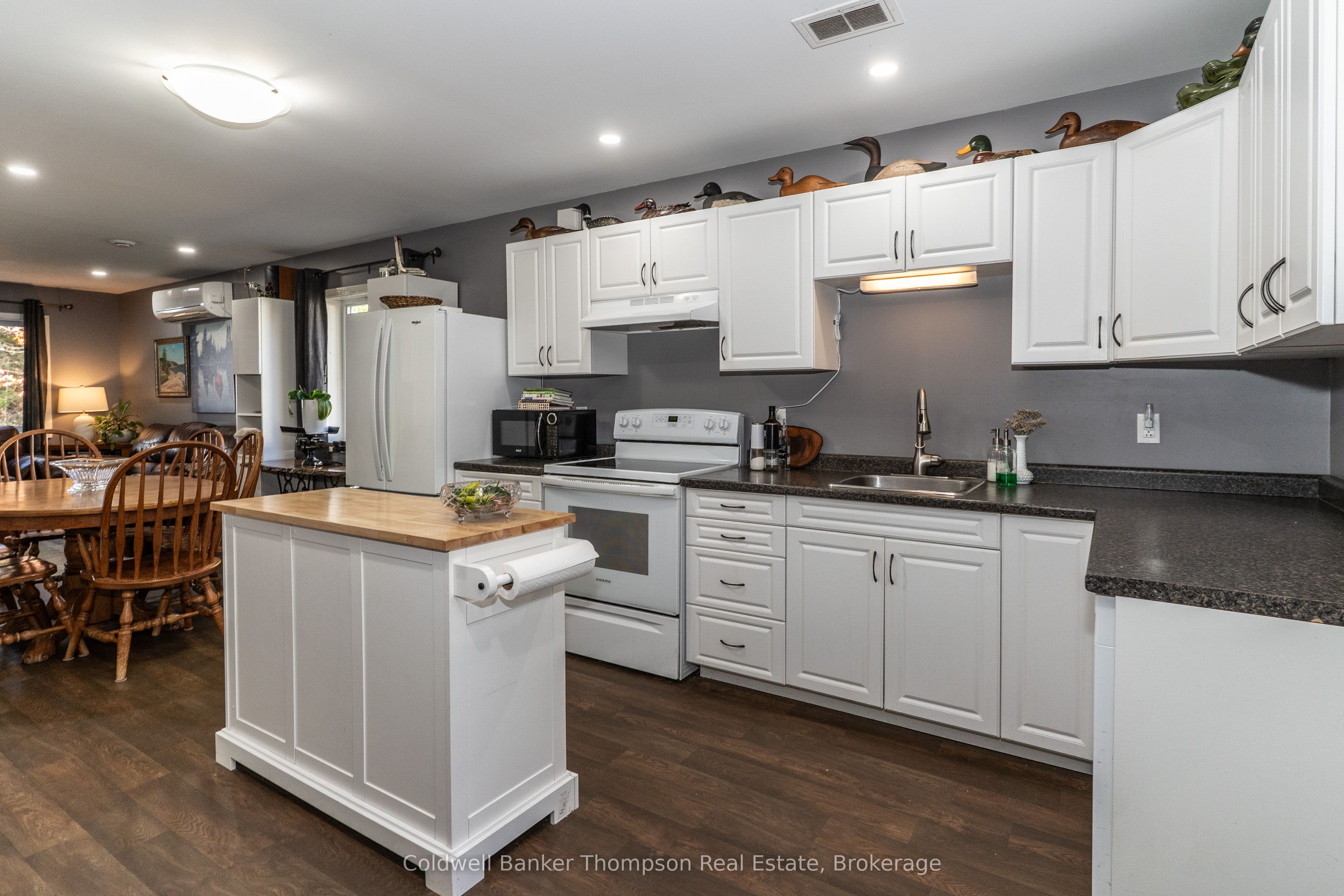 42 Murray Street, Sundridge, ON P0A 1Z0 photo 4