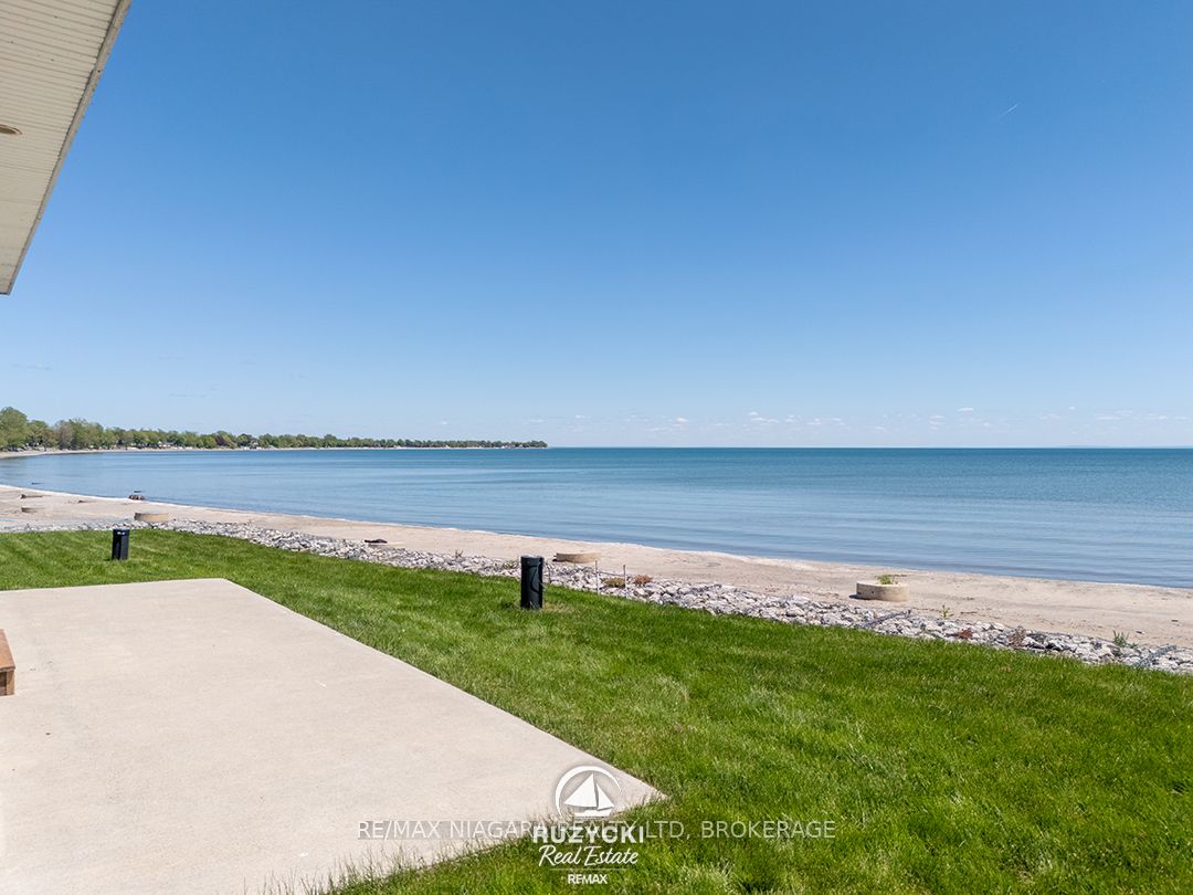 12895 Old Lakeshore Road W, Wainfleet, ON L0S 1V0 photo 5