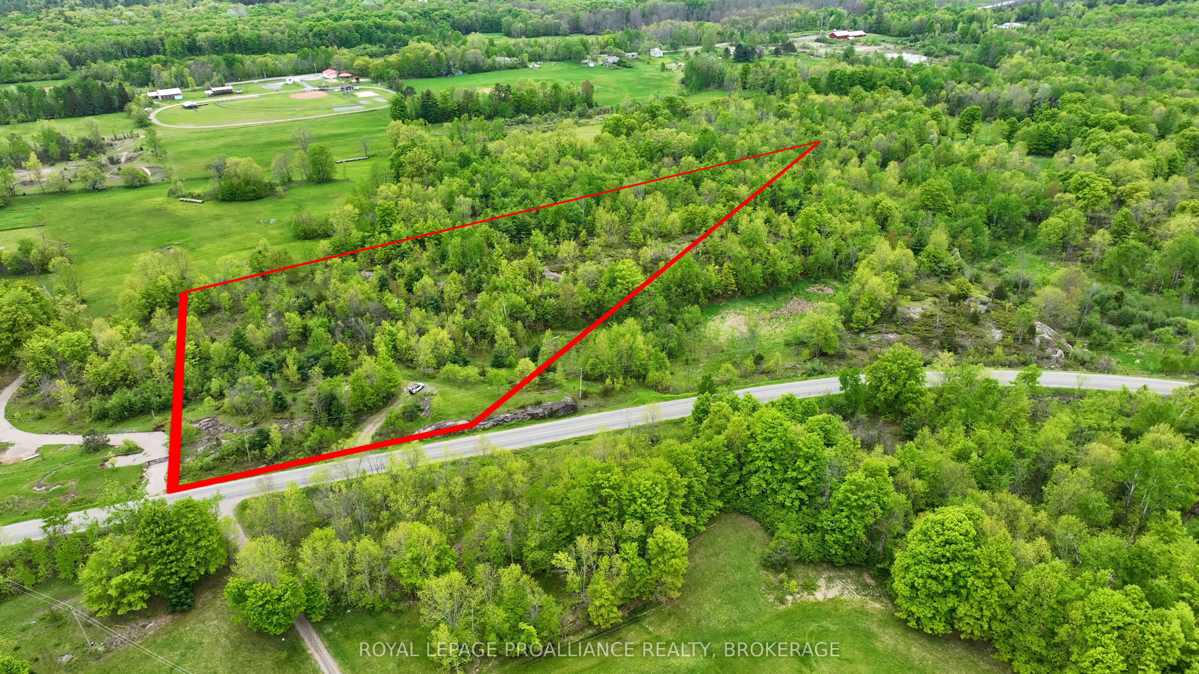 1147 LONG LAKE Road, Frontenac, ON K0H 2K0