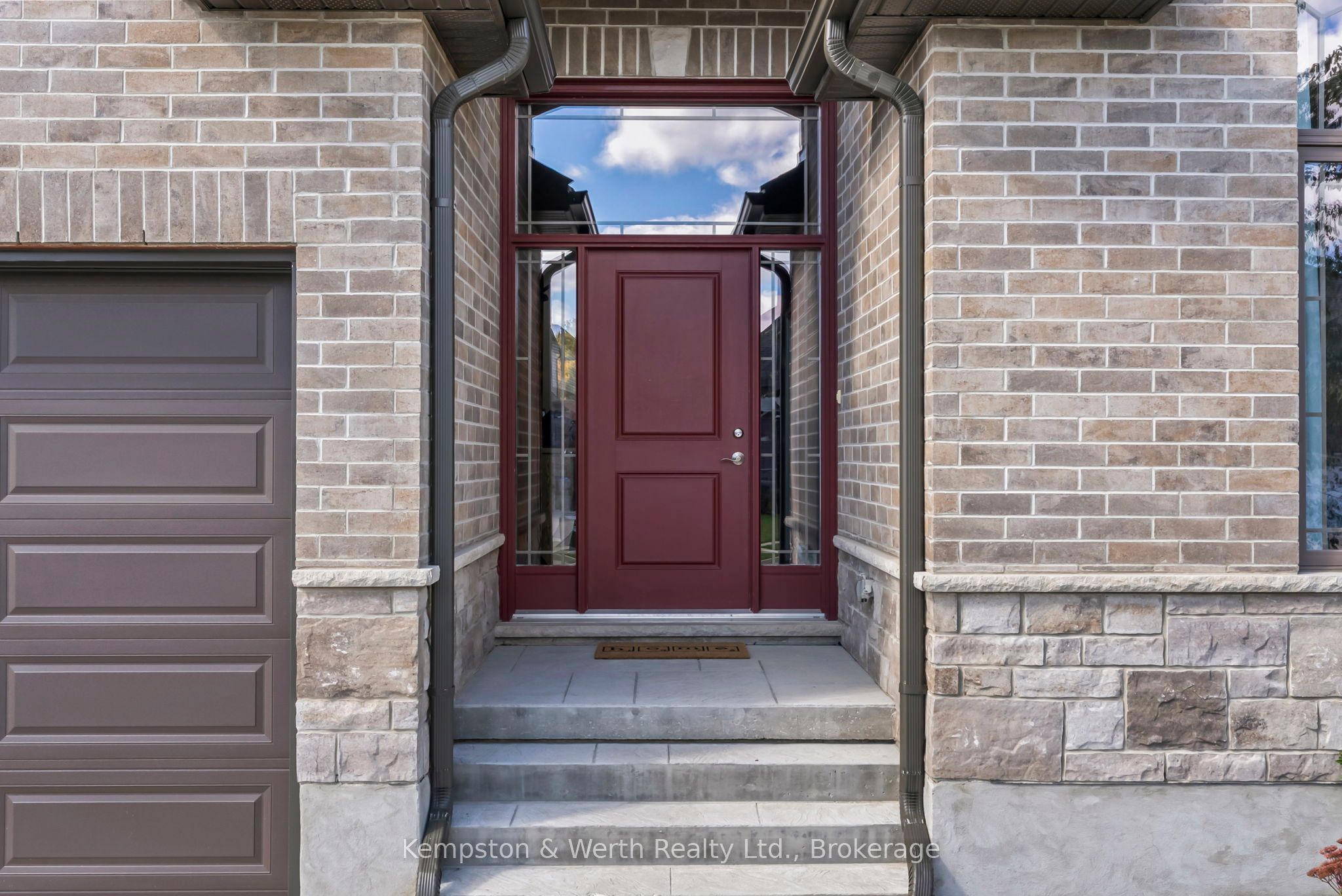 86 Forbes Crescent, North Perth, ON N4W 0B8 photo 4