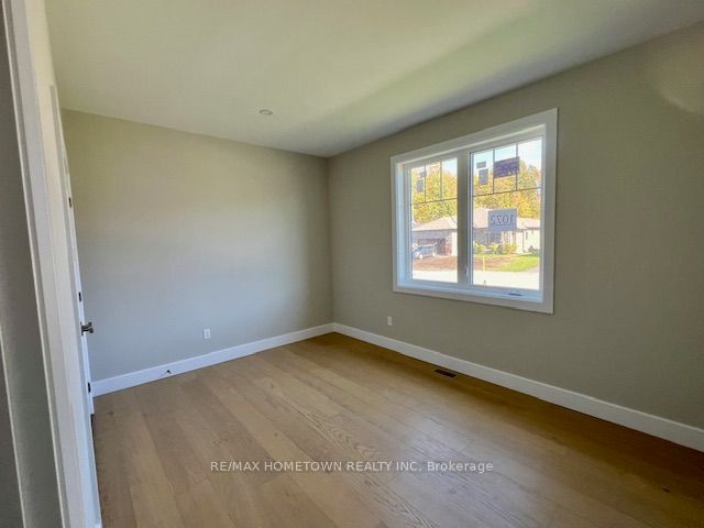 1058 Shearer Drive, Brockville, ON K6V 7K1 photo 5