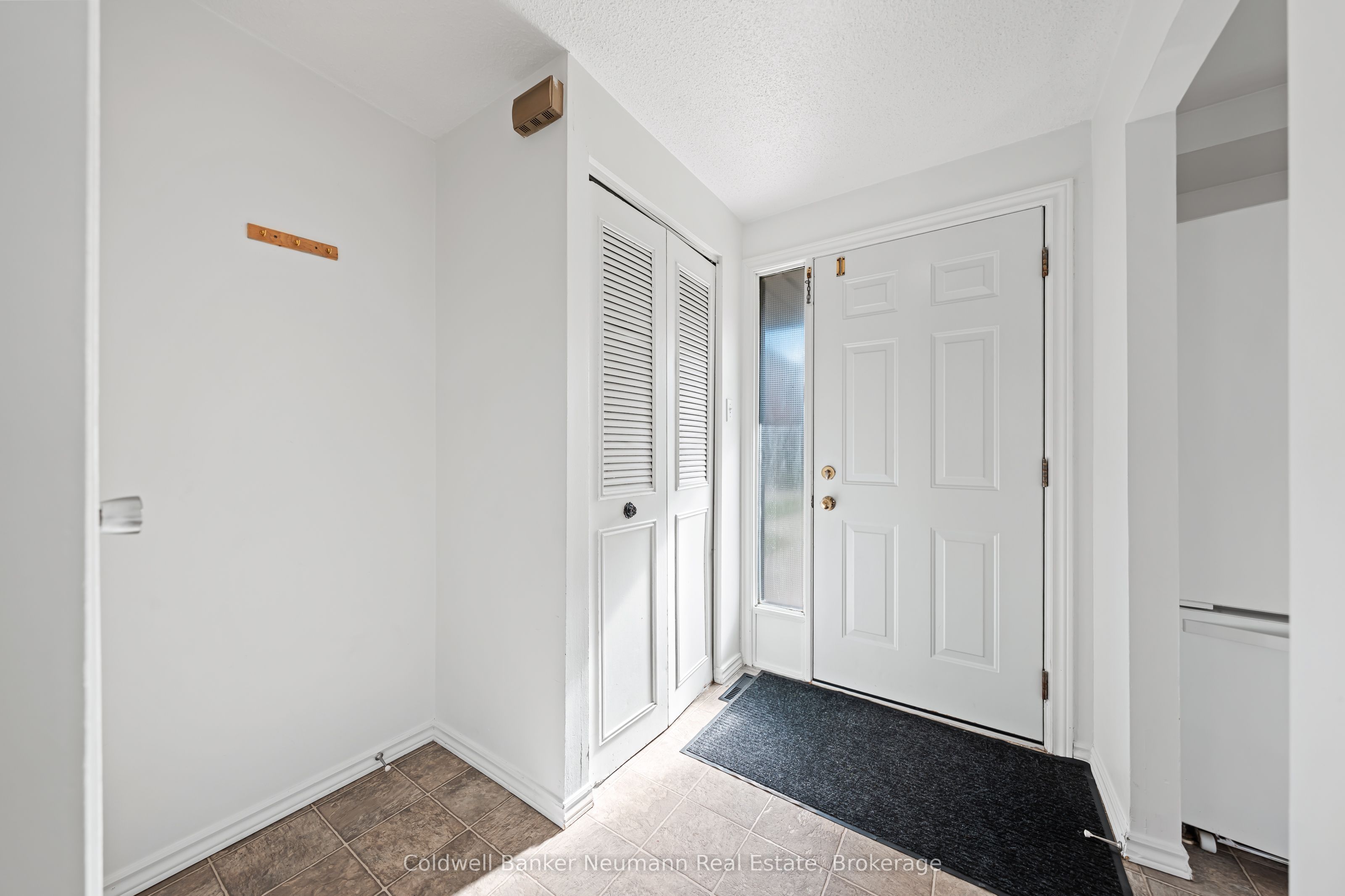 539 Willow Road 19, Guelph, ON N1H 7G3 photo 4