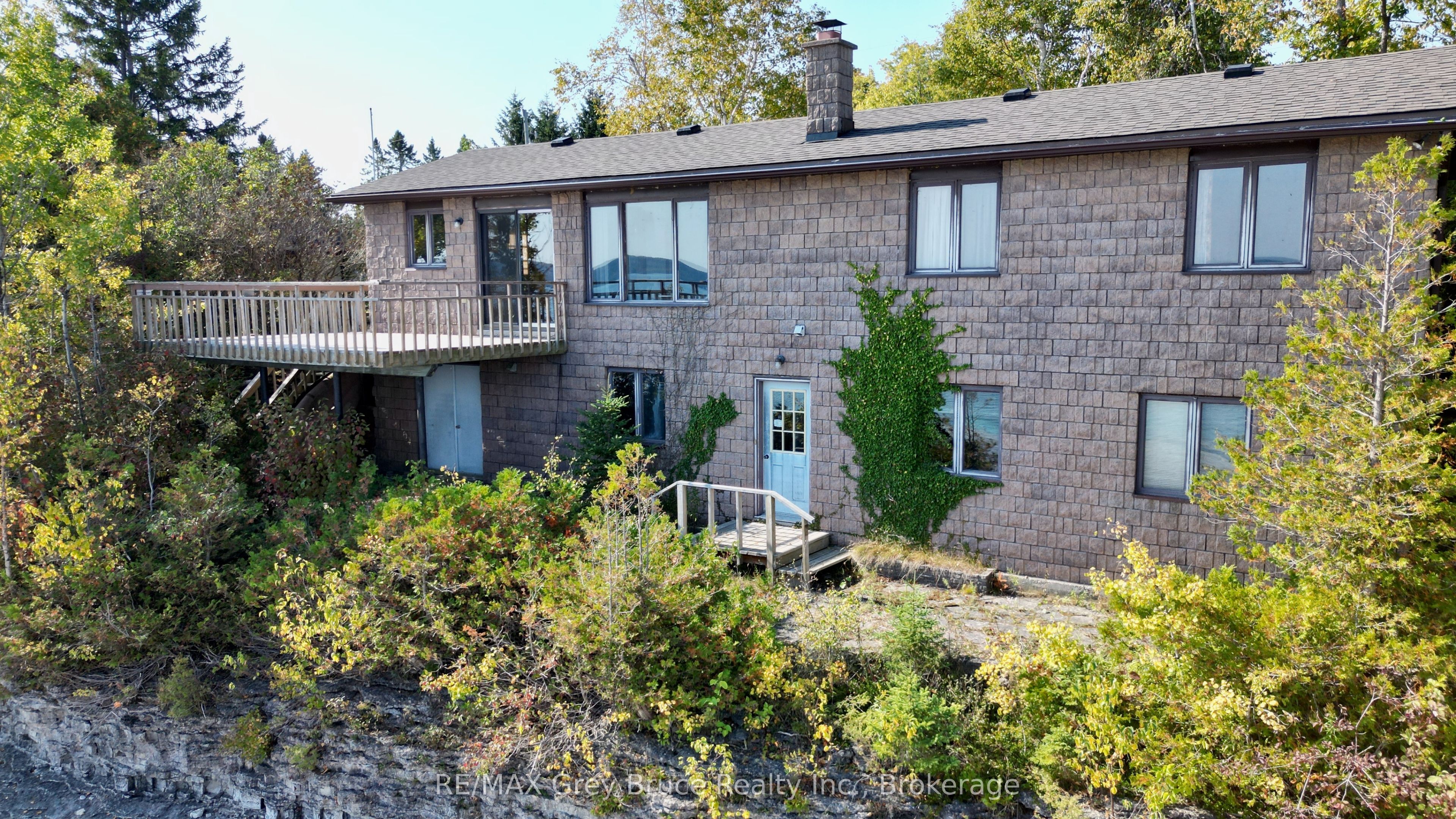248 Isthmus Bay Road, Northern Bruce Peninsula, ON N0H 1W0 photo 3