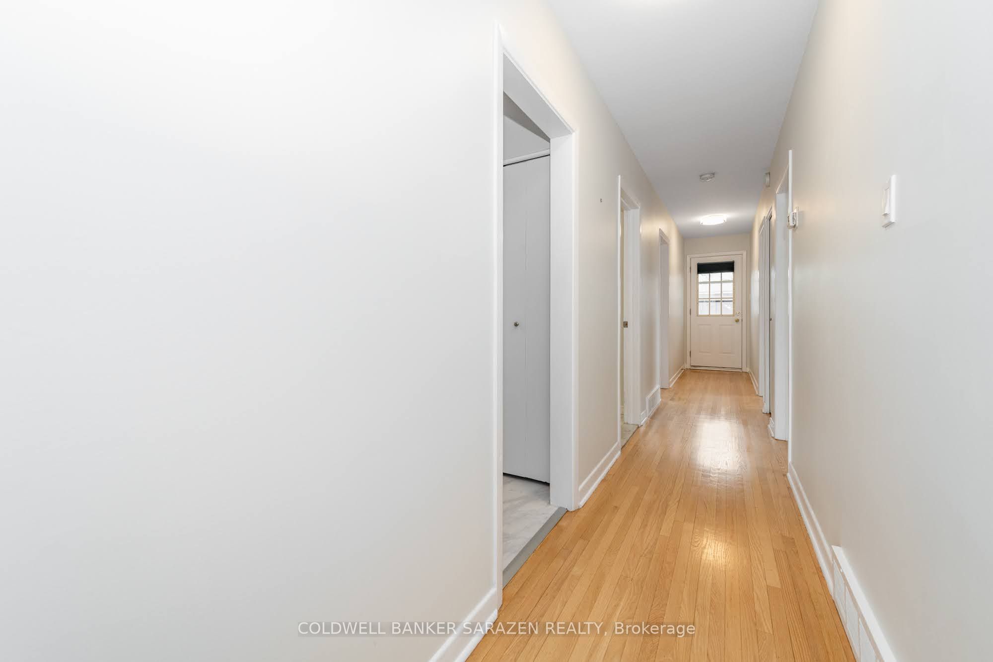 2707 Priscilla Street, Britannia - Lincoln Heights and Area, ON K2B 7E1 photo 3