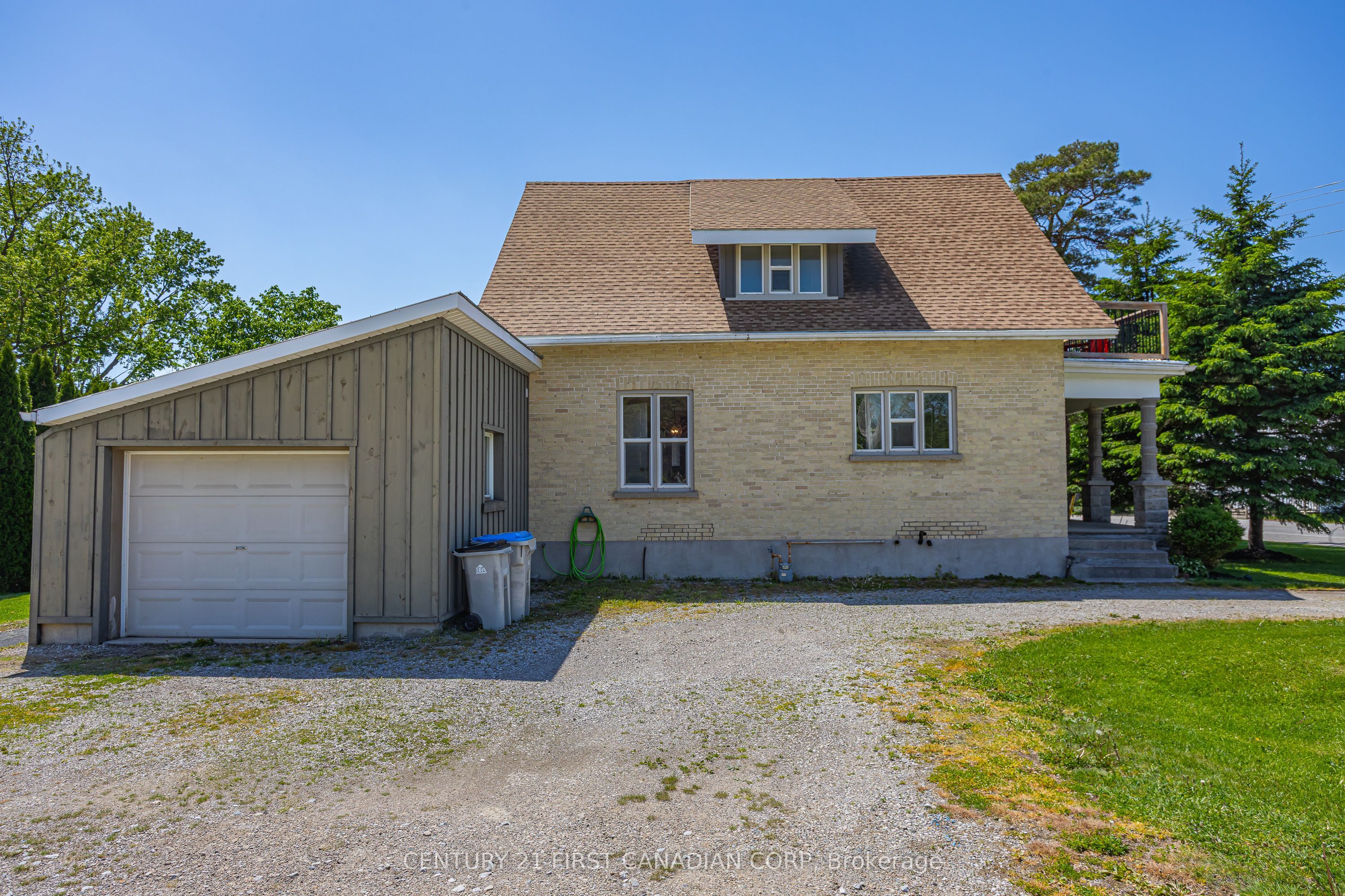 3199 Mount Carmel Drive, North Middlesex, ON N0M 1N0 photo 4