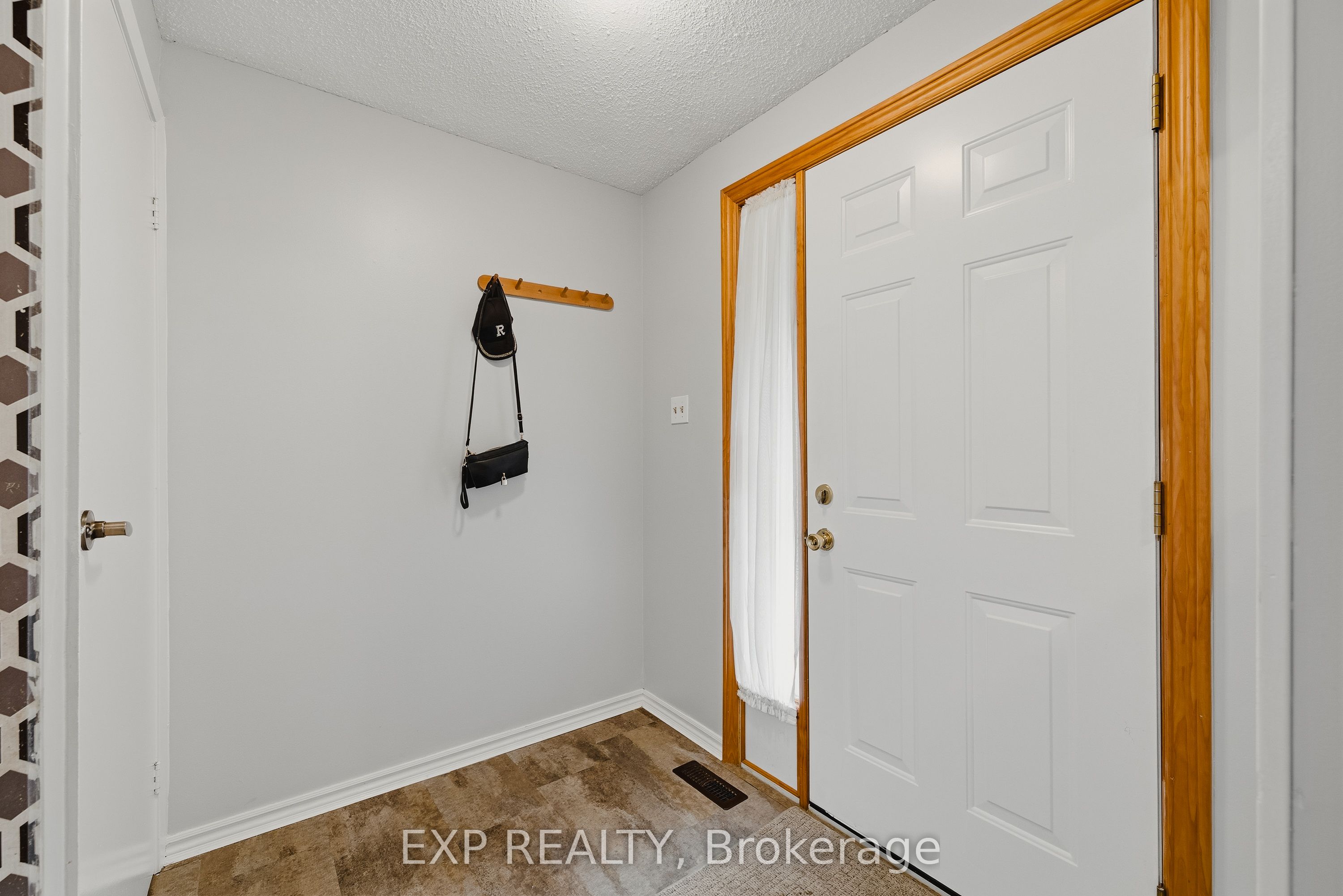 539 Willow Road 69, Guelph, ON N1H 7G3 photo 4