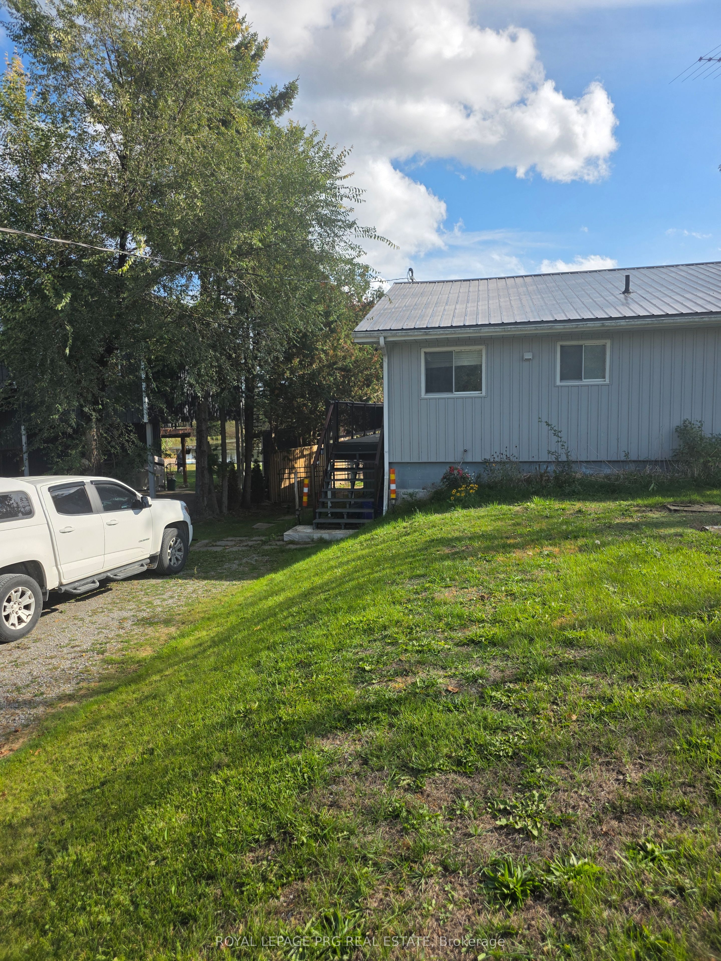 183 McGuire Beach Road, Kawartha Lakes, ON K0M 2B0 photo 2