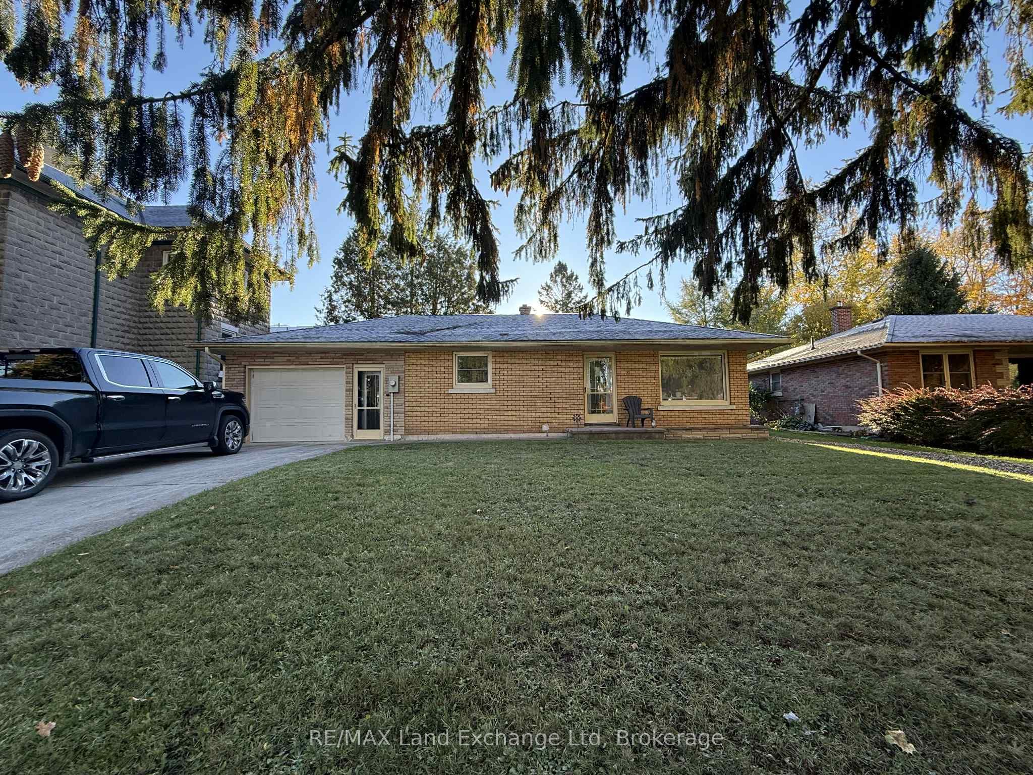 161 Catherine Street, North Huron, ON N0G 2W0