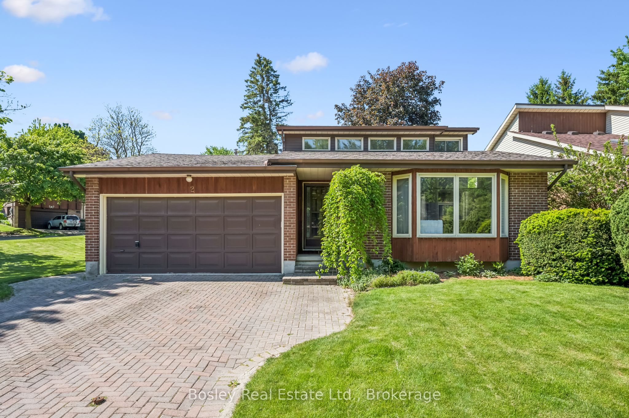 2 Pickwick Place, Guelph, ON N1H 7V8