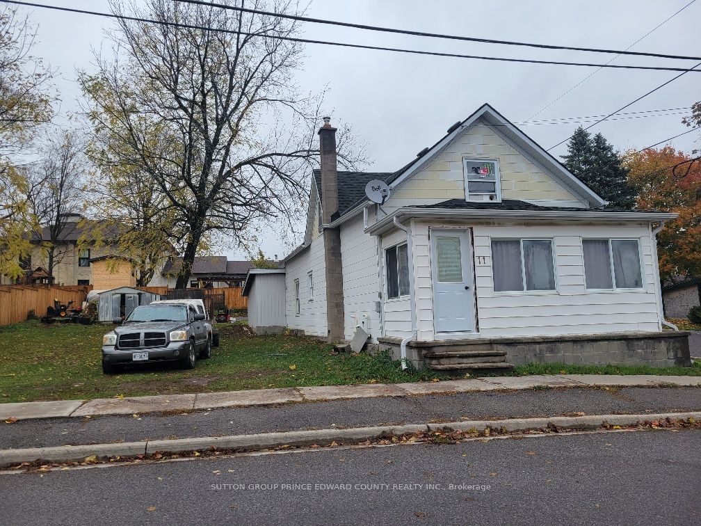 11 Low Street, Prince Edward County, ON K0K 2T0 photo 3