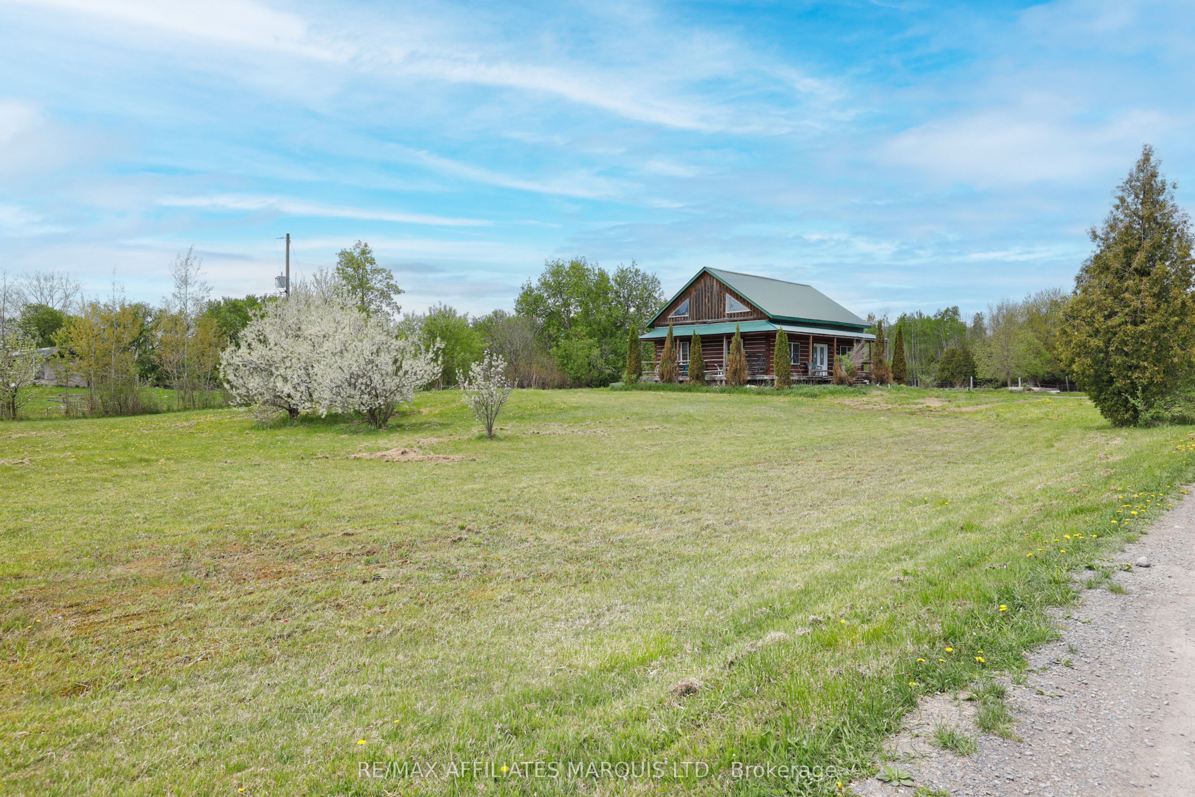 14059 DAFOE Road, South Stormont, ON K0C 1M0 photo 3