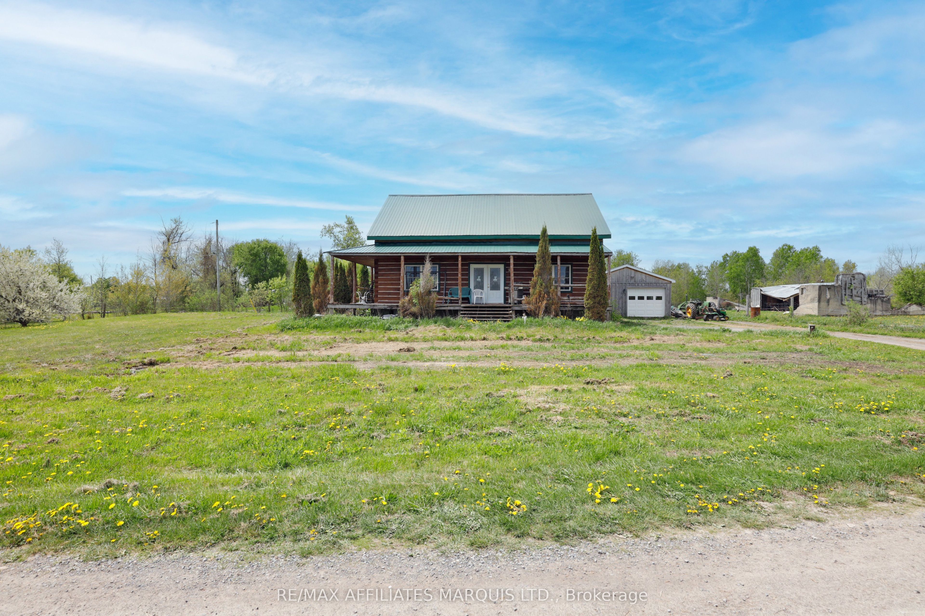 14059 DAFOE Road, South Stormont, ON K0C 1M0 photo 5