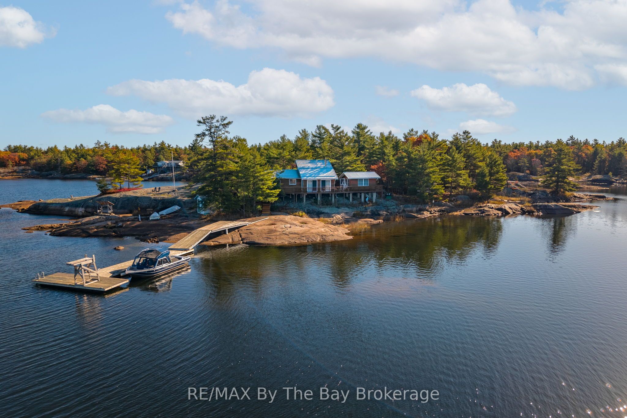 2 Island 2890, Georgian Bay, ON P0E 1E0 photo 3