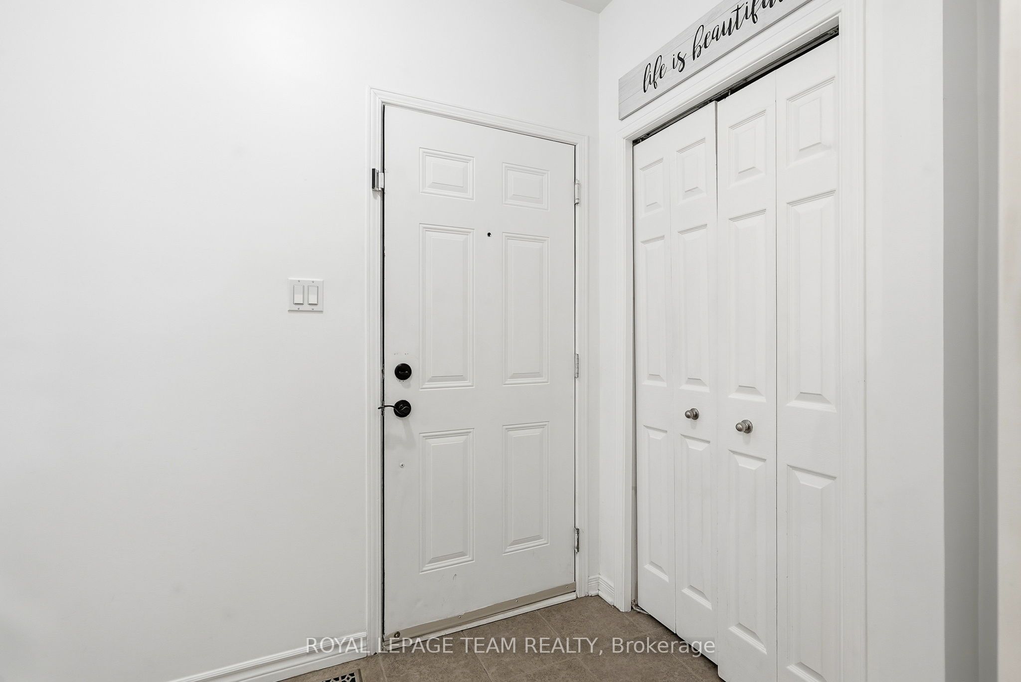 104 Fir Lane, North Grenville, ON K0G 1J0 photo 5