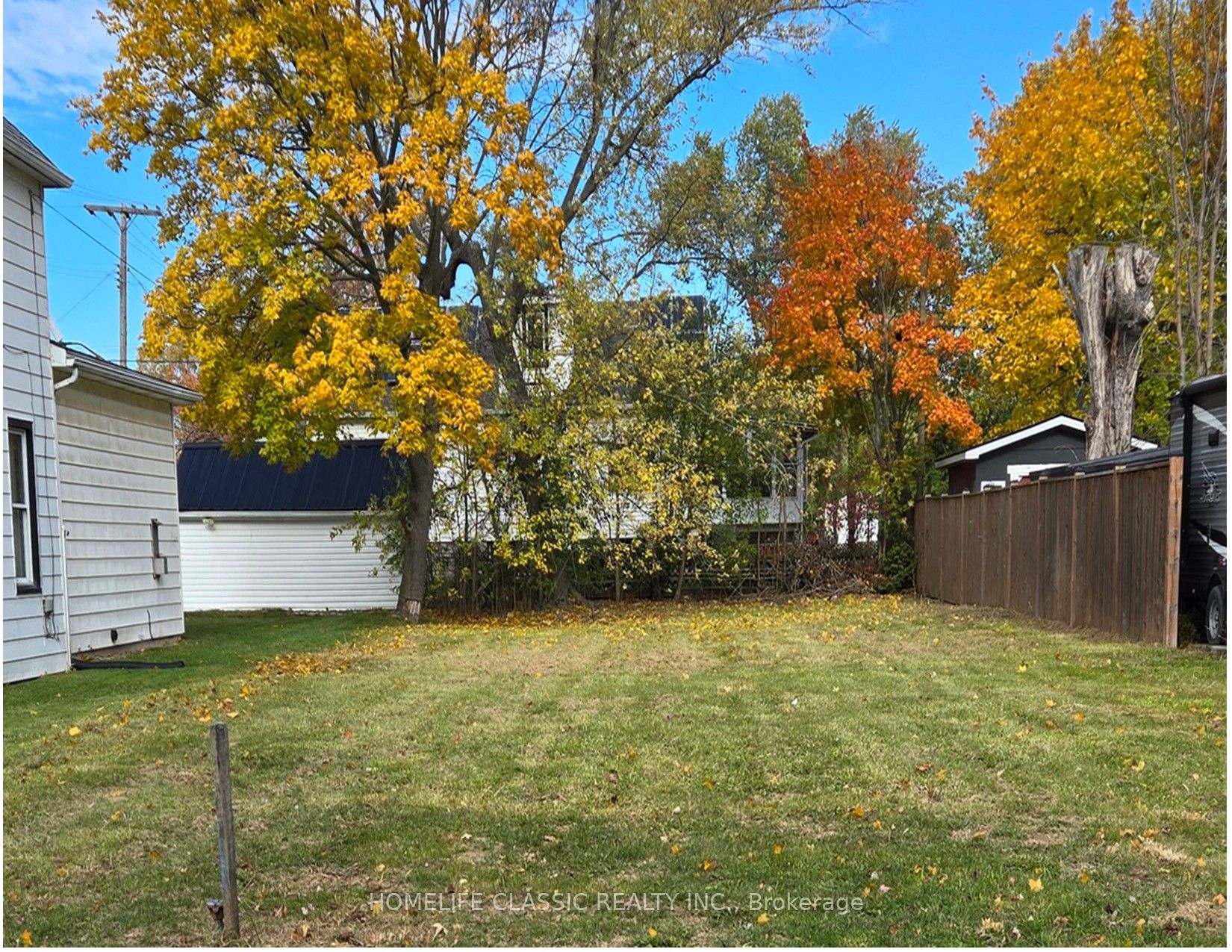 38 N FORKS Road, Welland, ON L3B 5K3 photo 2