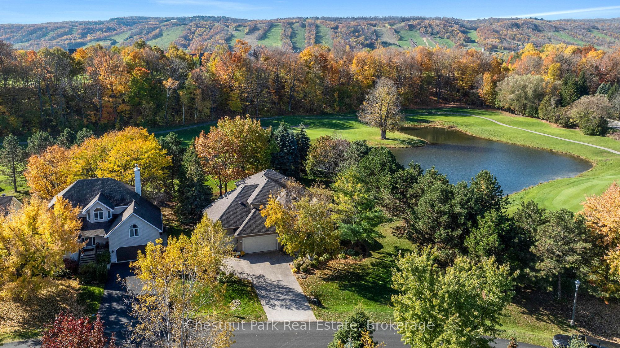 108 Grand Cypress Lane, Blue Mountains, ON L9Y 0K6 photo 2