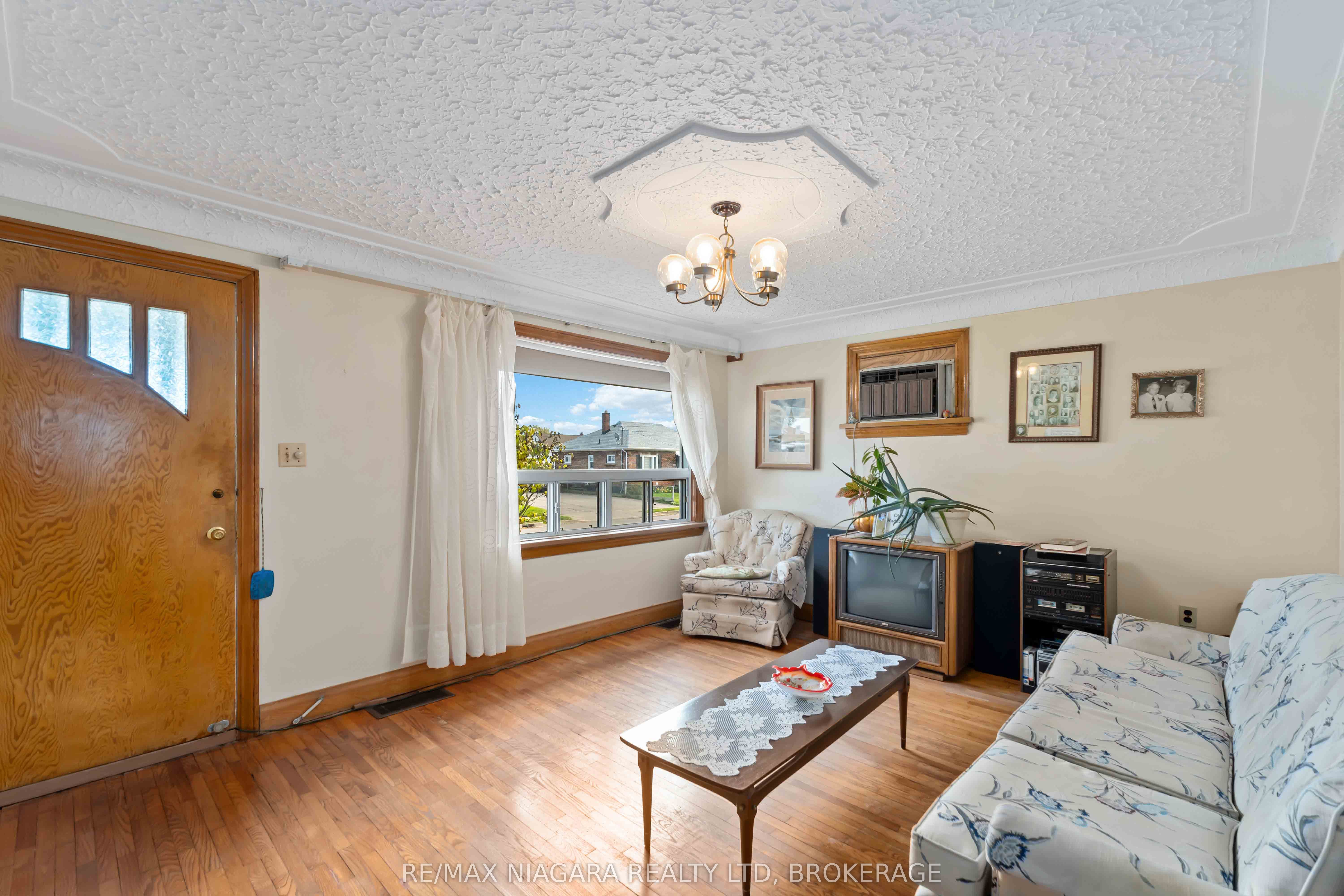 506 Harriet Street, Welland, ON L3B 2J1 photo 5