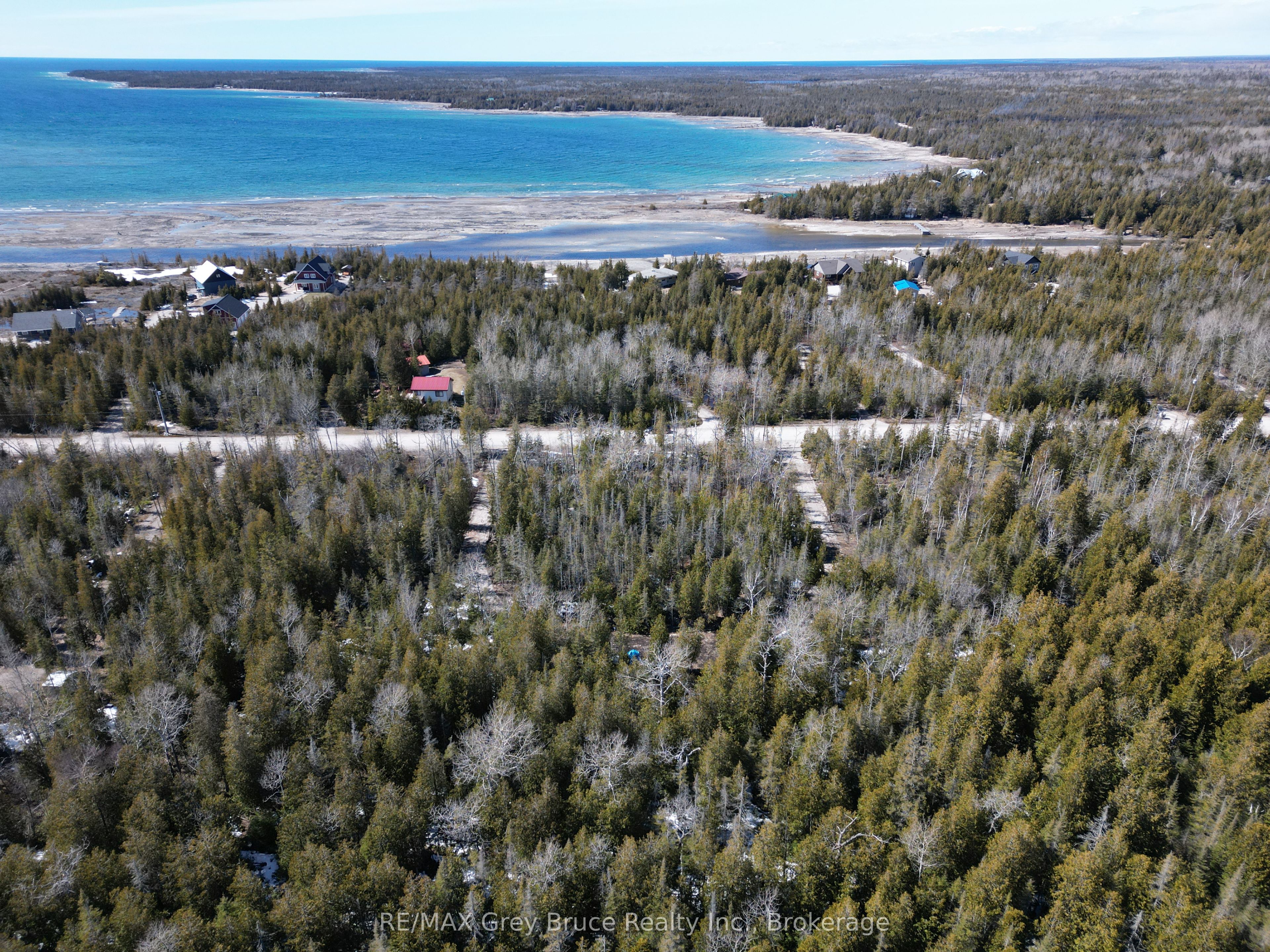 31 Baise Avenue, Northern Bruce Peninsula, ON N0H 2R0 photo 5