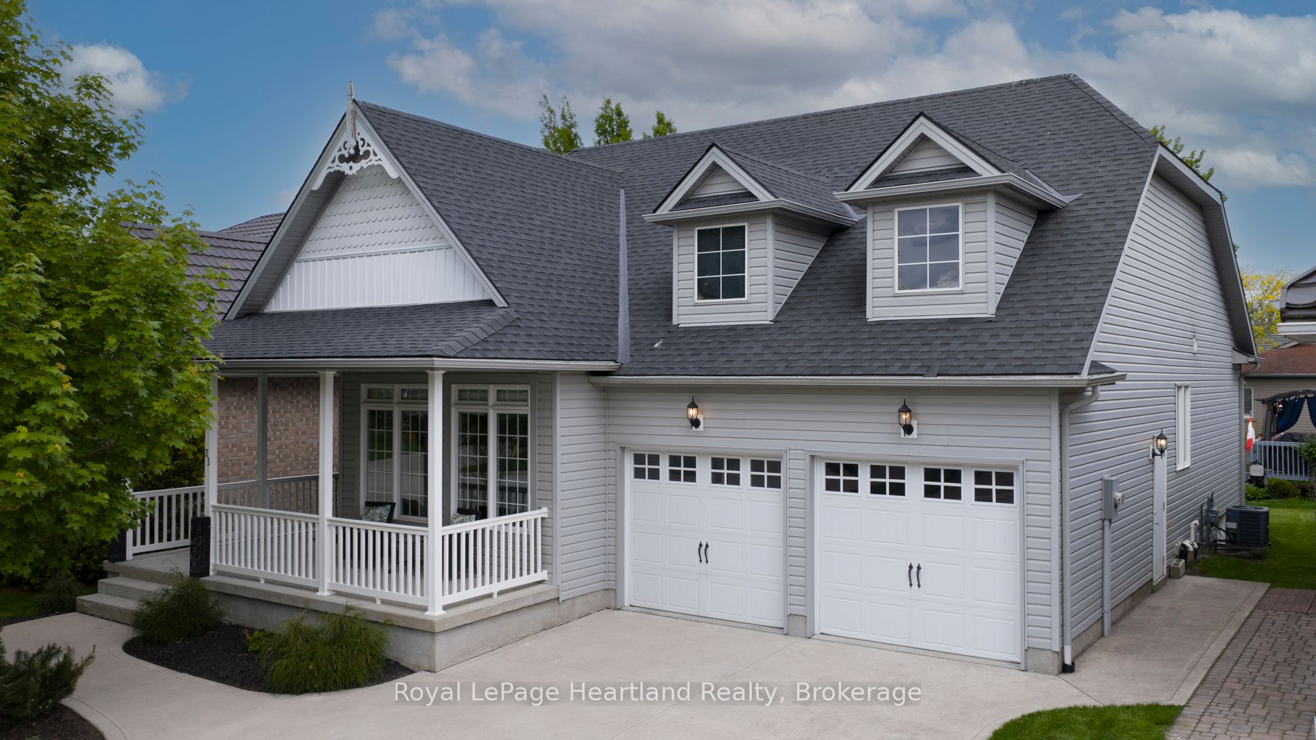 23 Stornoway Crescent, Huron East, ON N0K 1W0