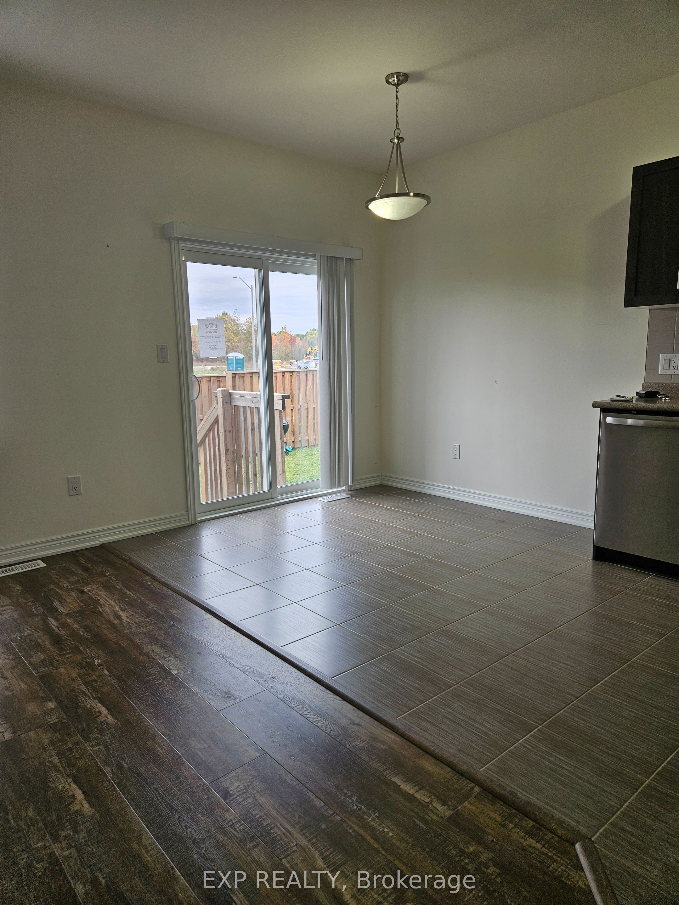 180 SUNFLOWER Place, Welland, ON L3C 0H9 photo 4