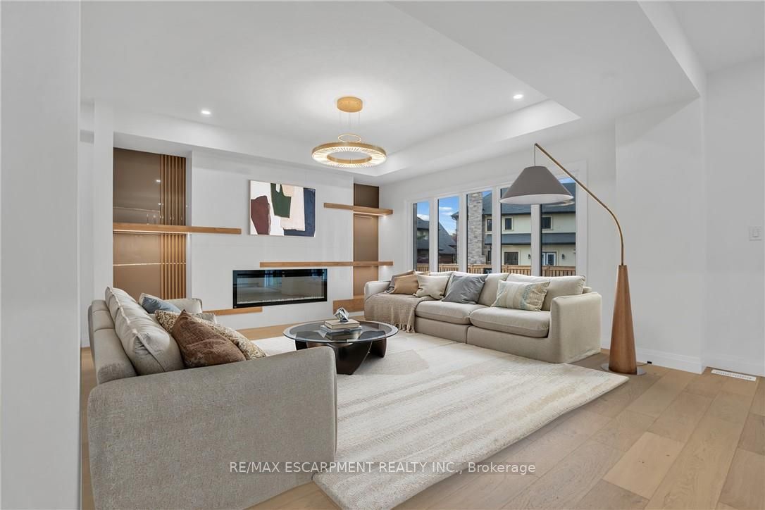 386 Southcote Road, Hamilton, ON L9G 2W3 photo 4
