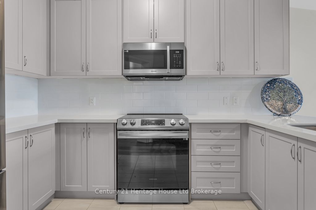 30 Seaton Crescent, Tillsonburg, ON N4G 0J8 photo 5