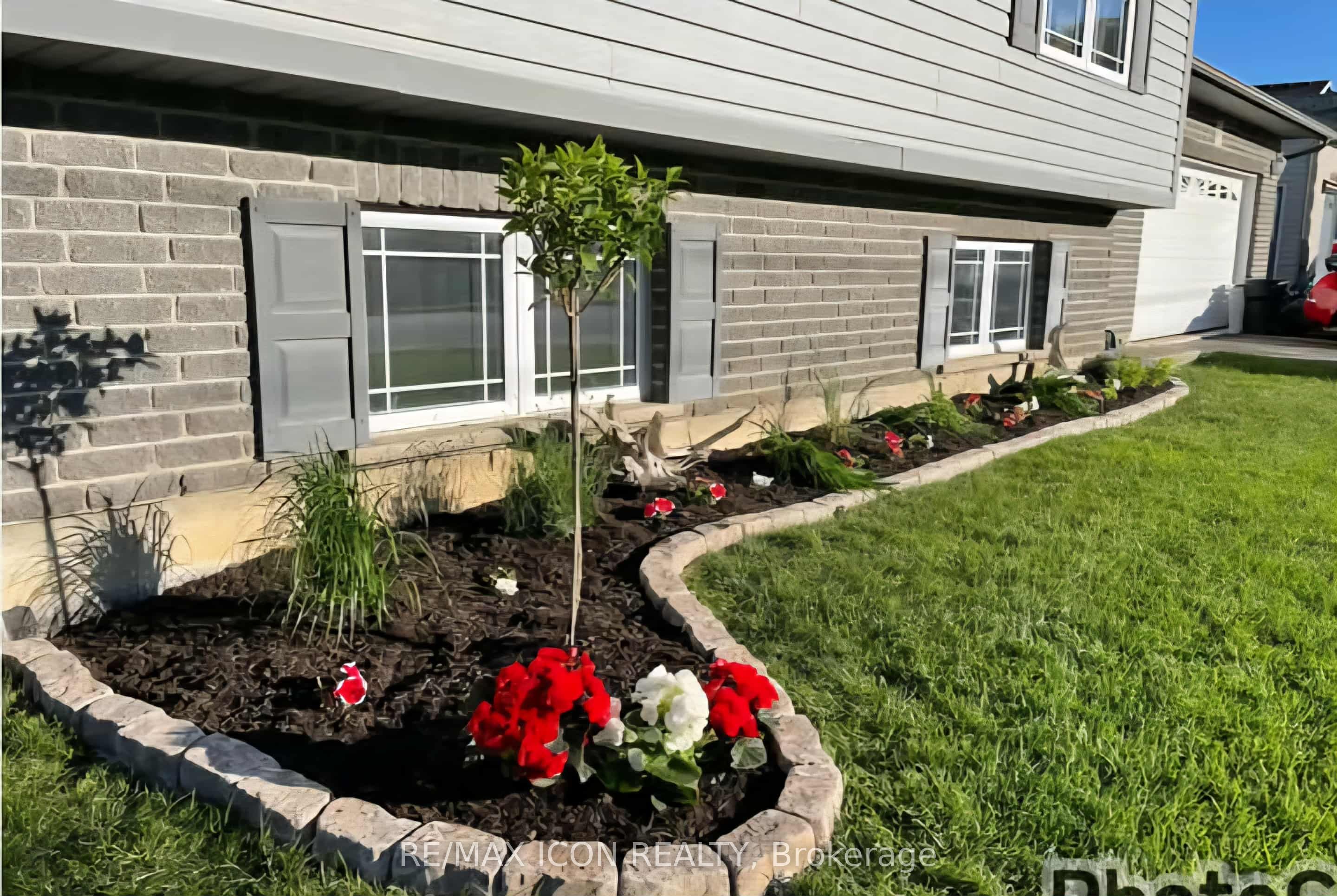 460 King Street E, Wellington North, ON N0G 2L2 photo 3