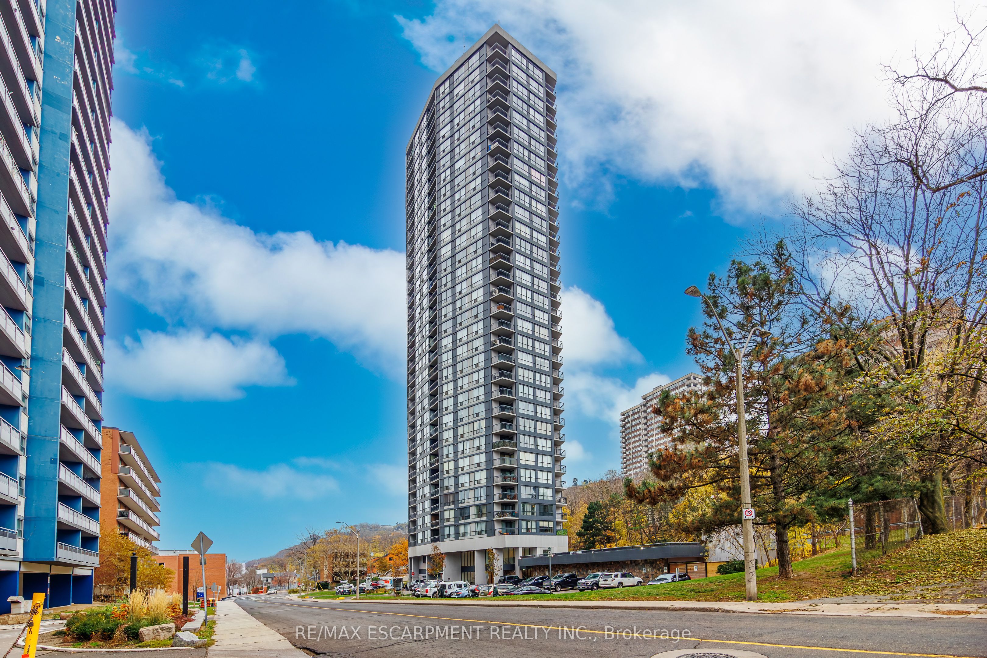150 Charlton Avenue E 2604, Hamilton, ON L8N 3X3