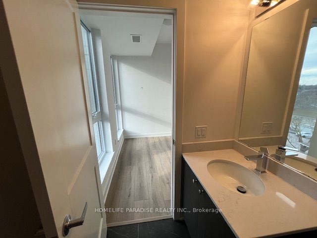 312 Erb Street W 416, Waterloo, ON N2L 1W3 photo 5