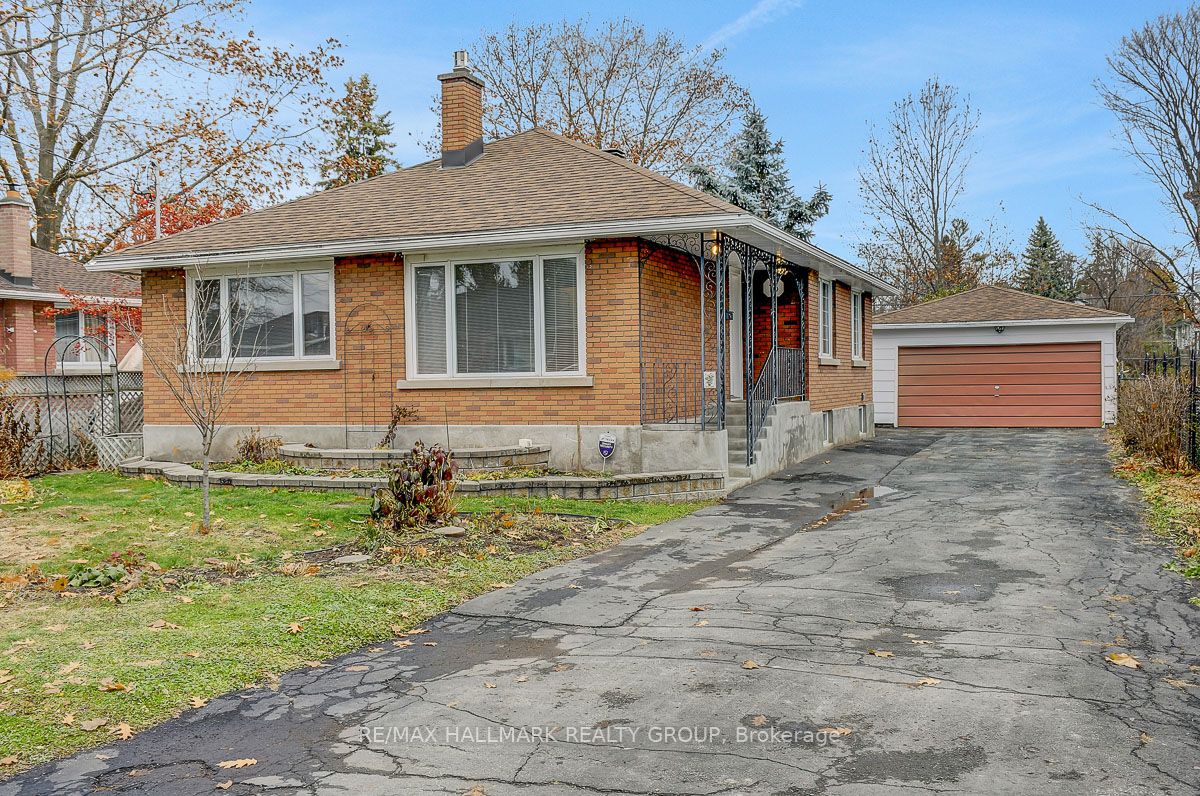 13 Dunham Street, Beacon Hill North - South and Area, ON K1J 7L5
