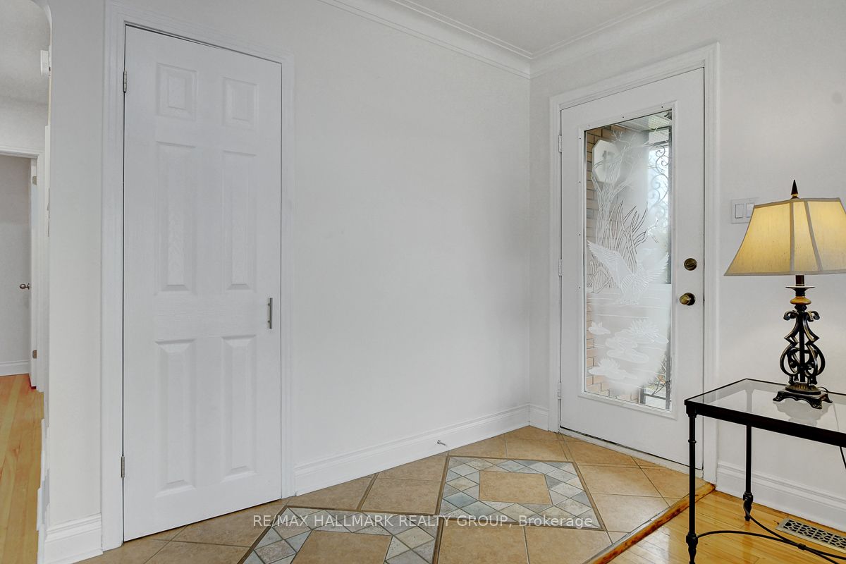 13 Dunham Street, Beacon Hill North - South and Area, ON K1J 7L5 photo 4