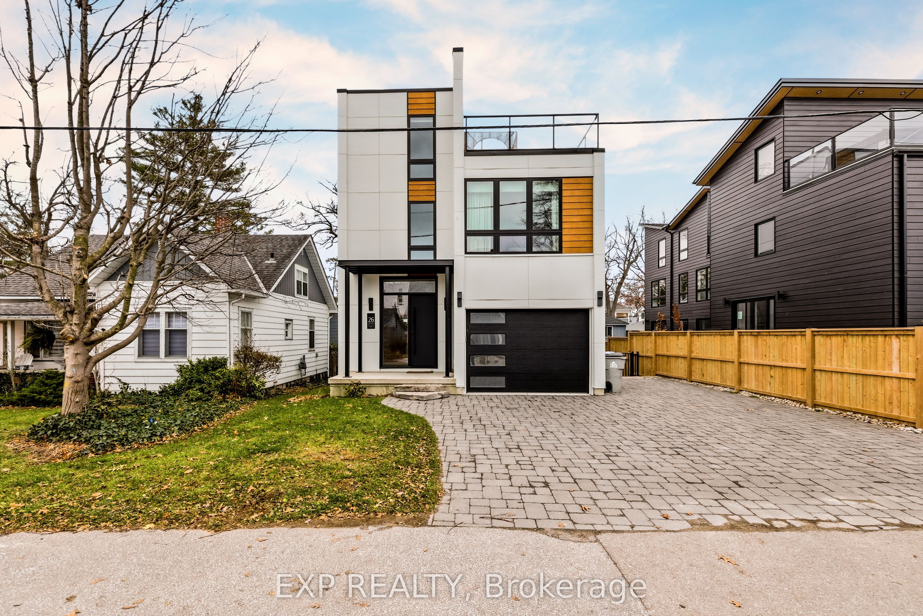 26 HURON Street, Lambton Shores, ON N0M 1T0 photo 2
