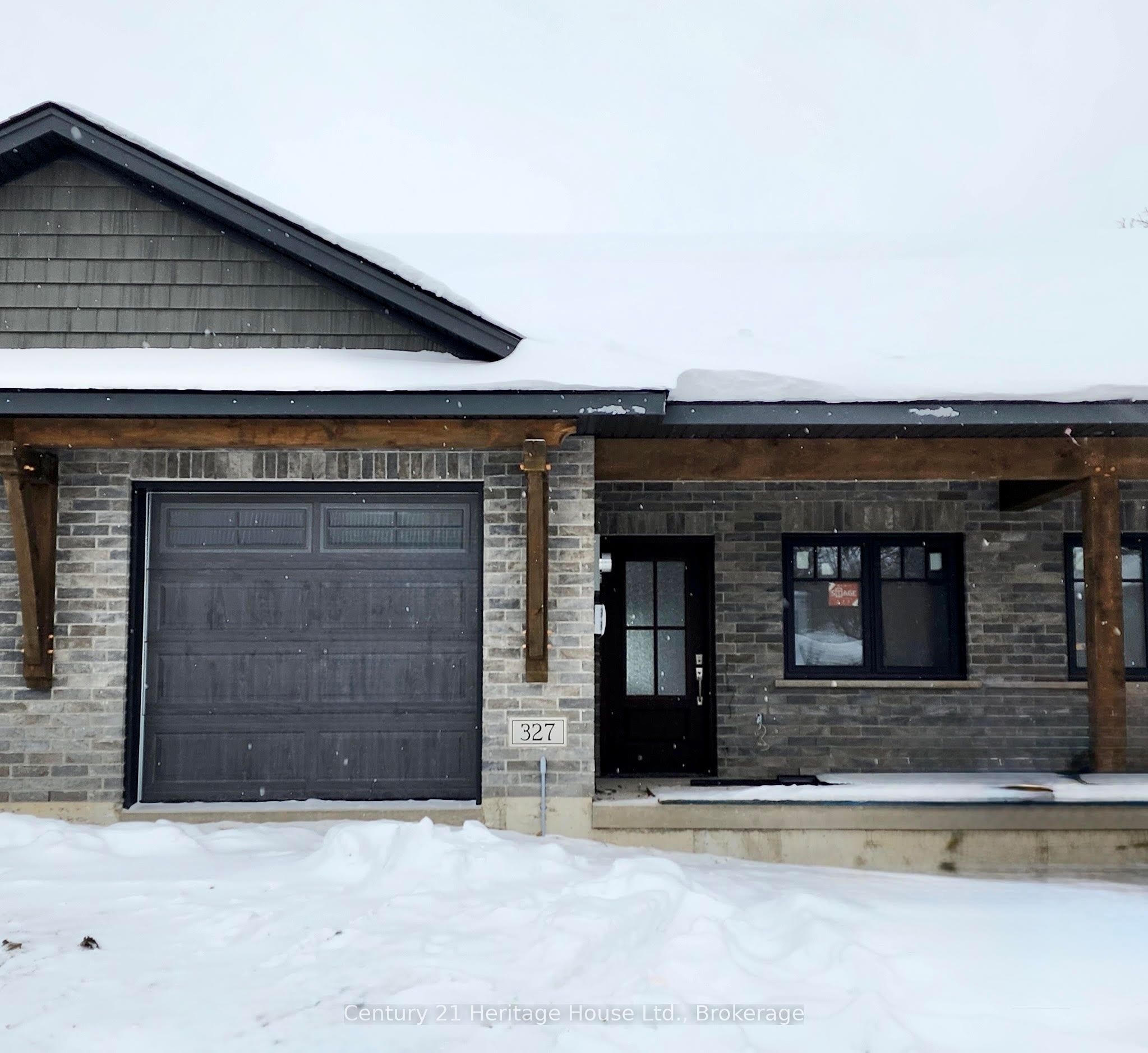 327 Arthur Street, Wellington North, ON N0G 2L3