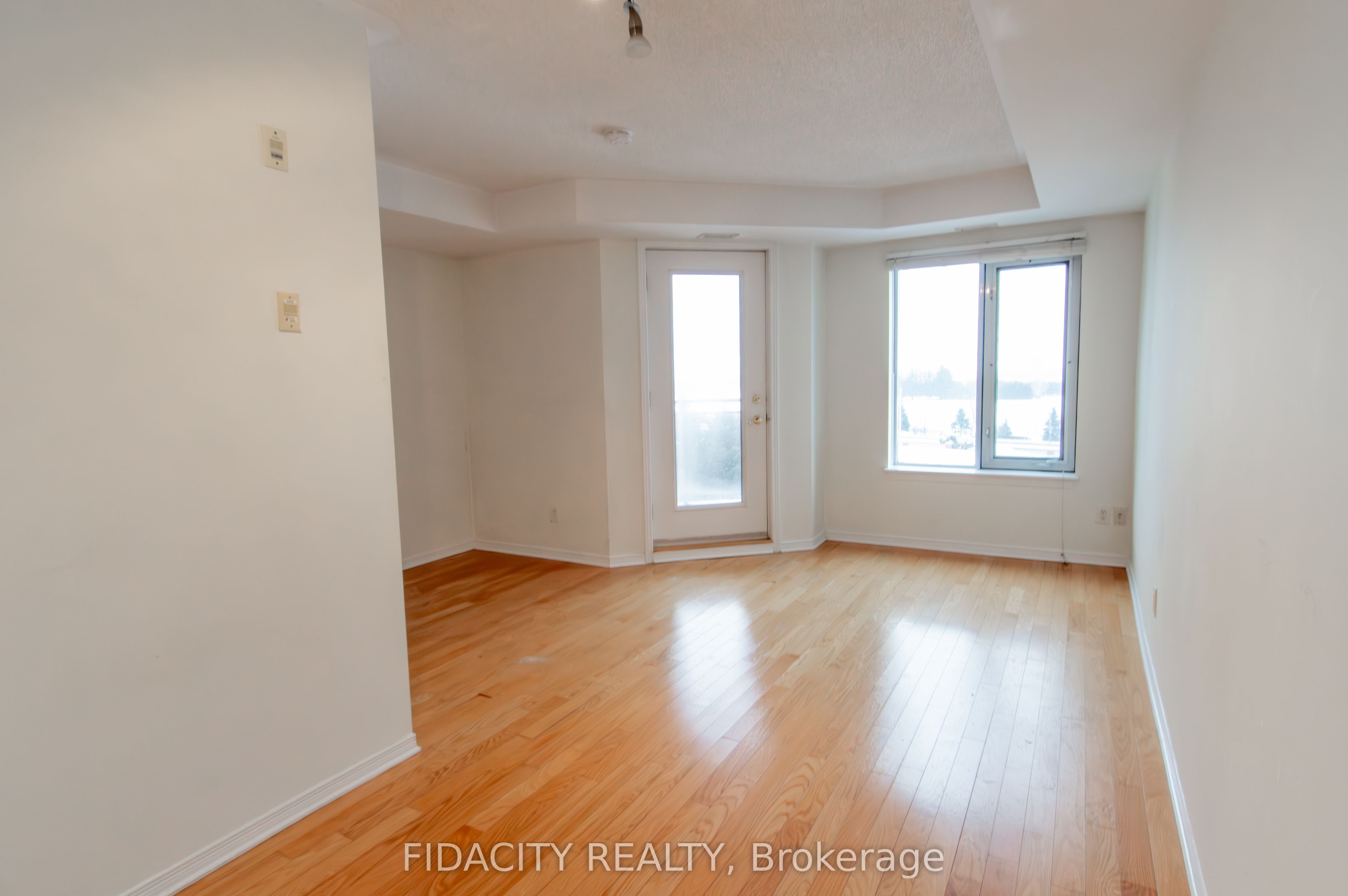 310 Central Park Drive 5C, Carlington - Central Park, ON K2C 4G4 photo 4