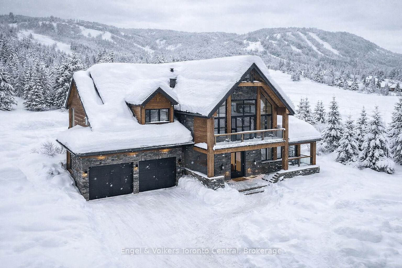 100 Interlaken Court, Blue Mountains, ON L9Y 0Z5