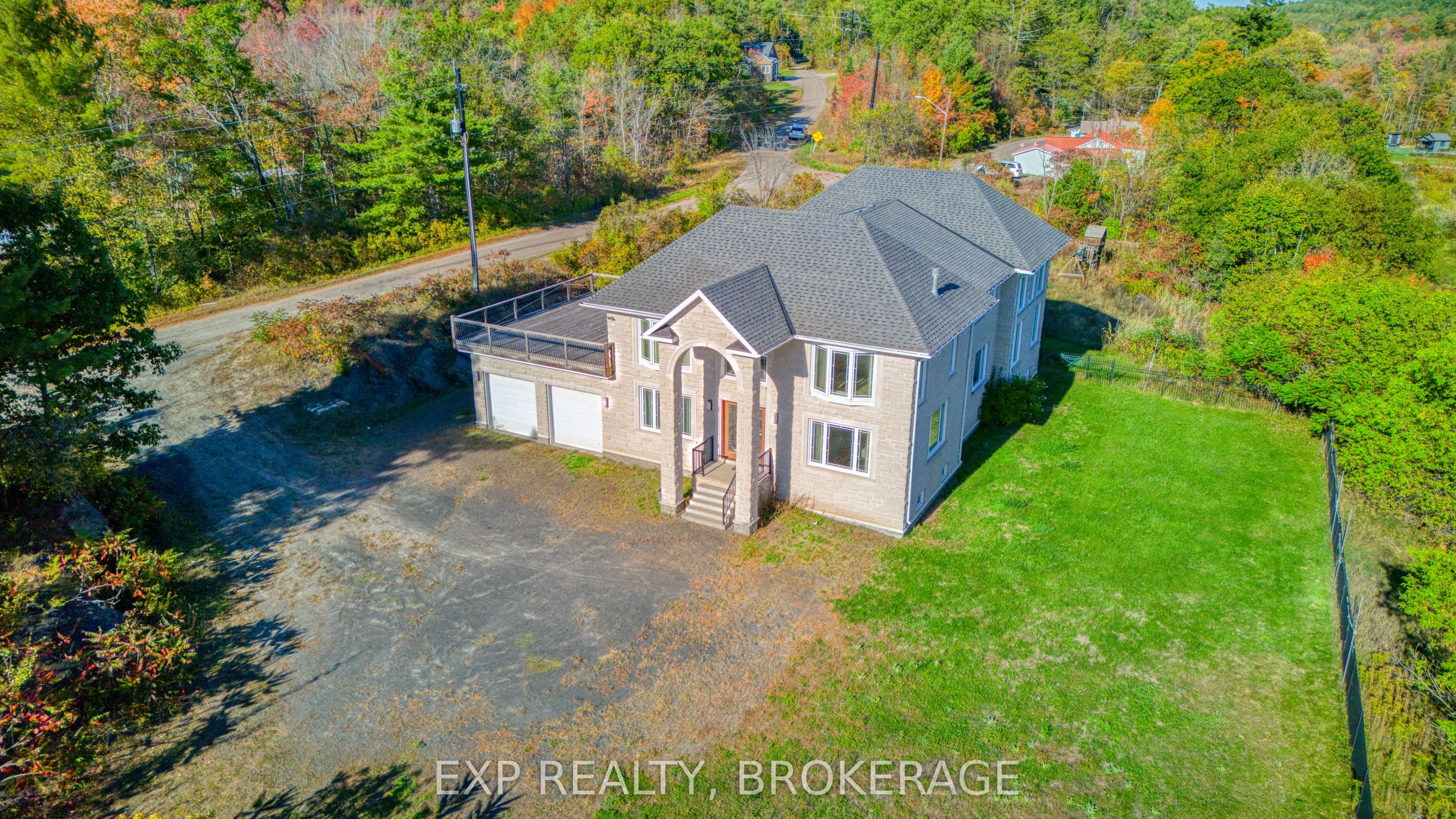 6 Oliver Road, Addington Highlands, ON K0H 1Z0 photo 2