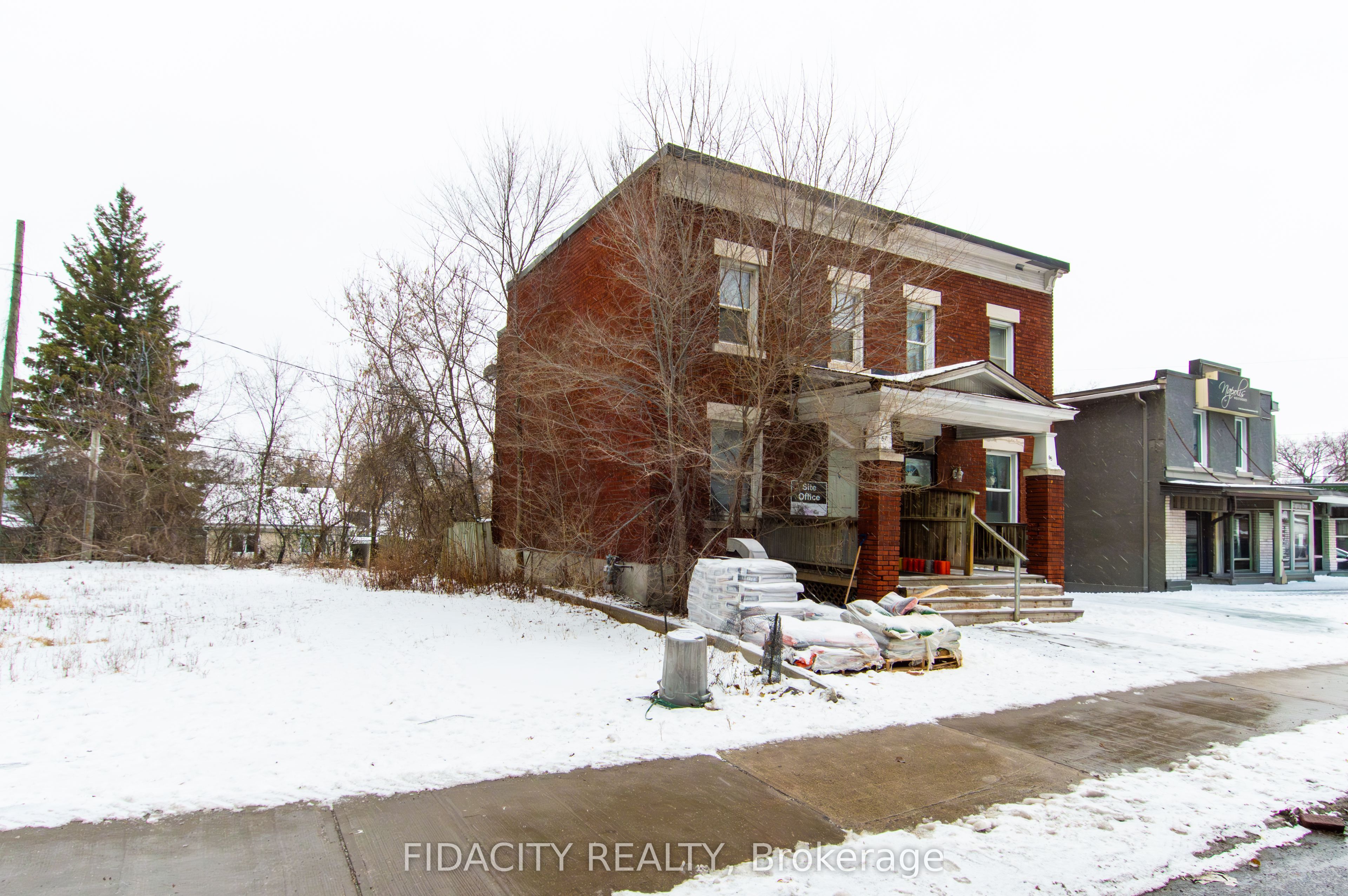 87 Richmond Road, Westboro - Hampton Park, ON K1Z 6V8