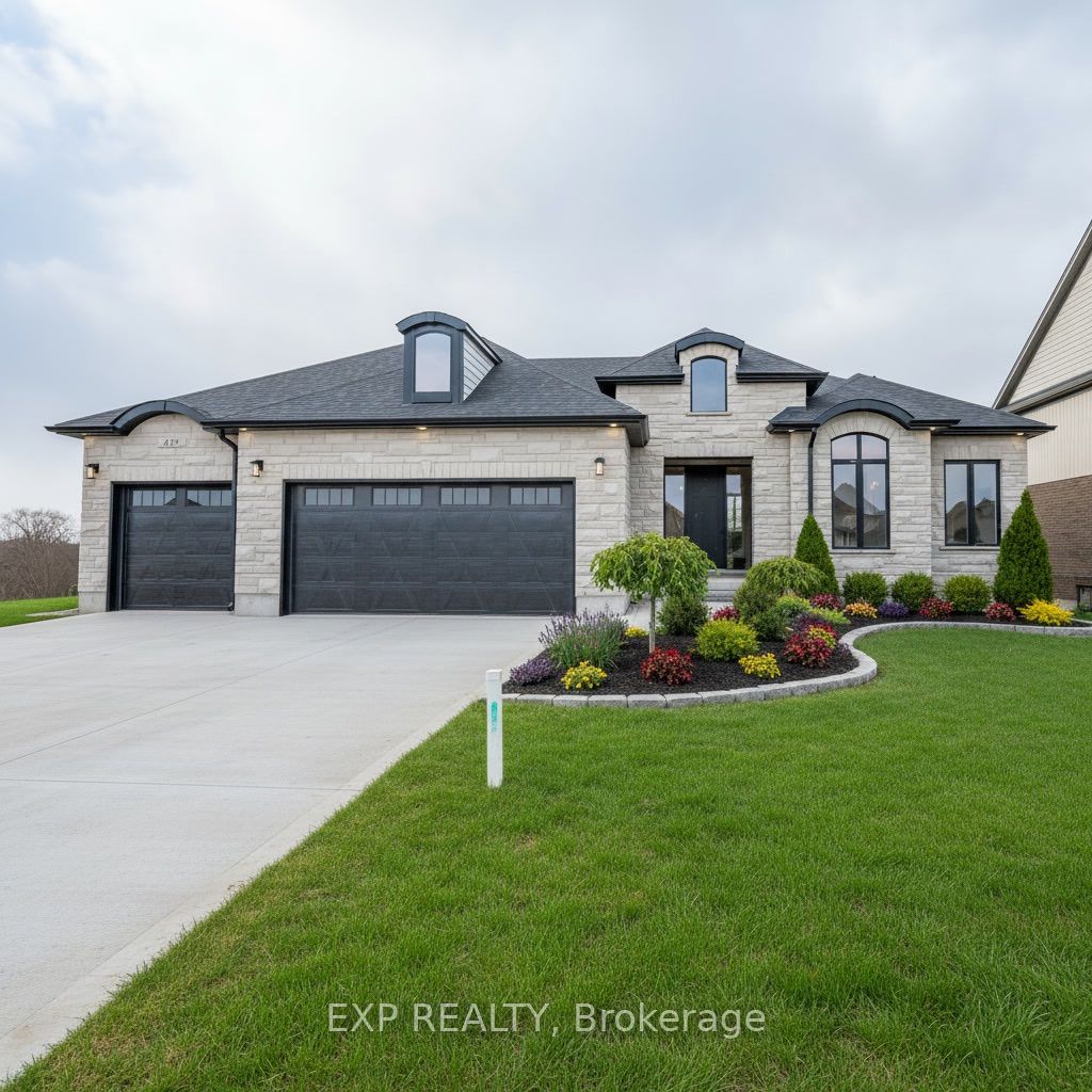 1050 Walton Avenue, North Perth, ON N4W 3S2