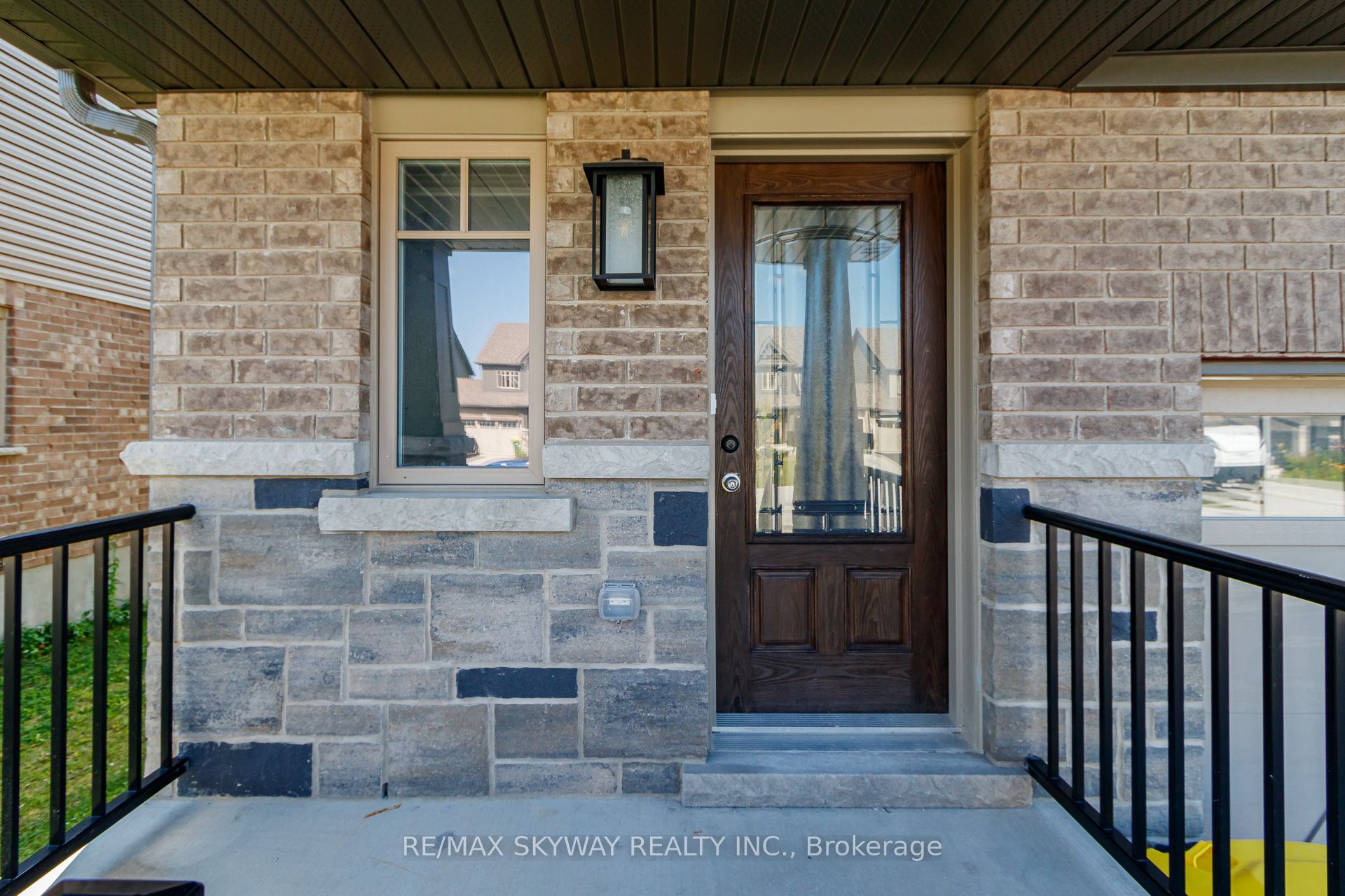 143 Stonebrook Way NE, Grey Highlands, ON N0C 1H0 photo 4