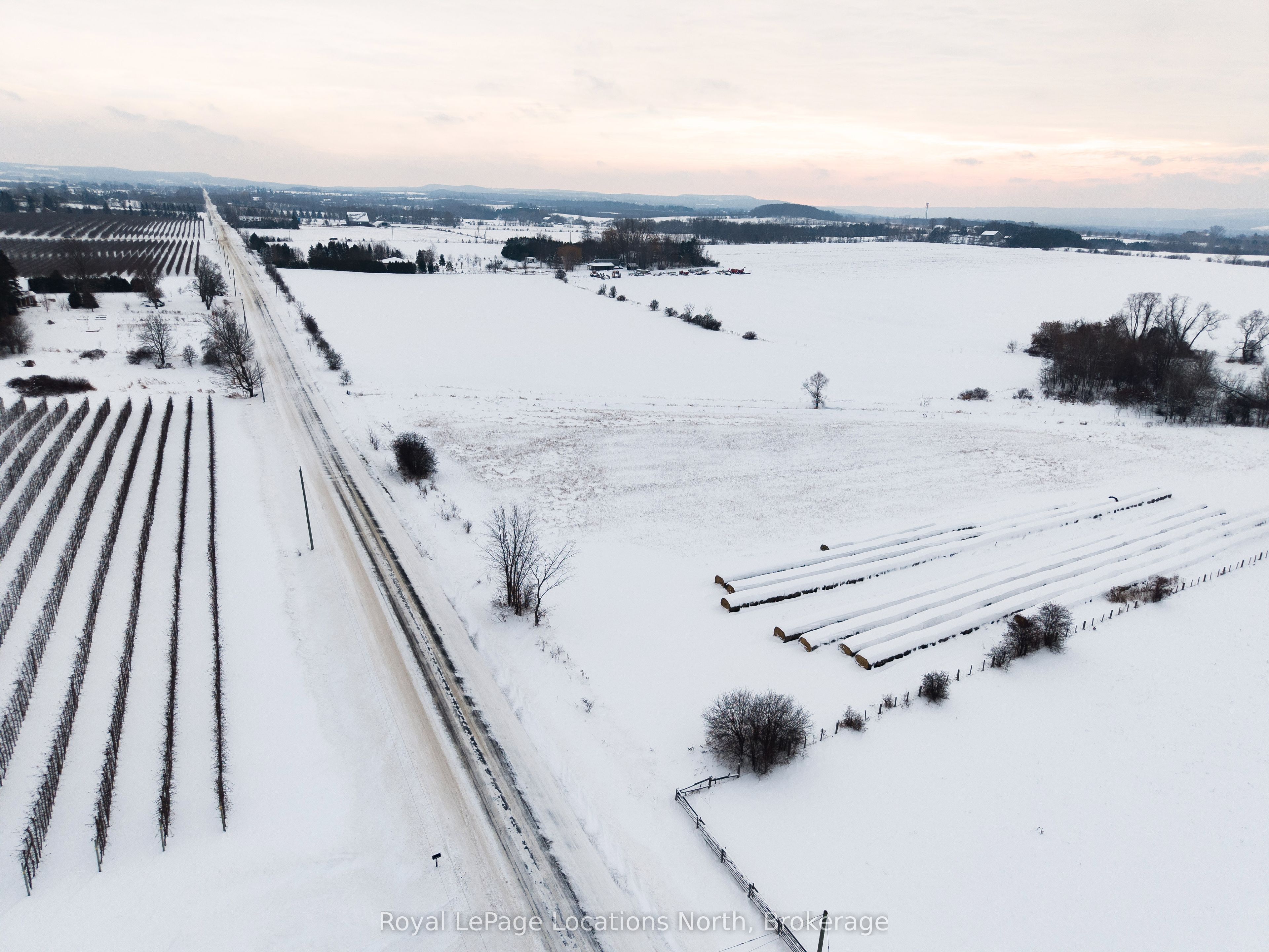 416400 10th Line, Blue Mountains, ON N0H 1J0 photo 5