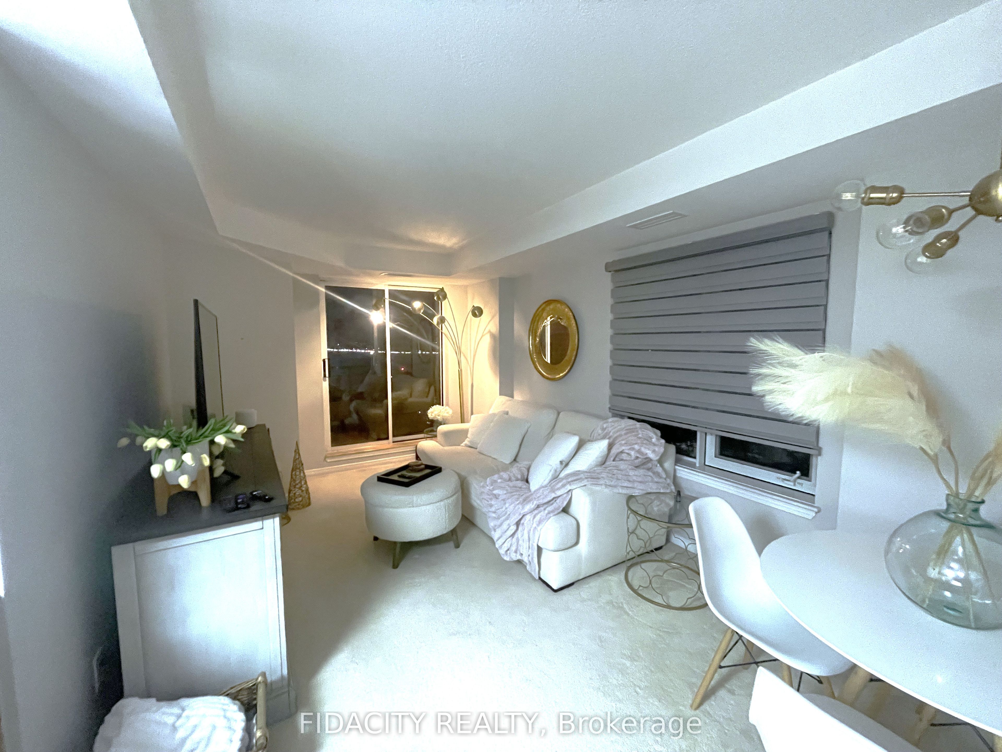 310 Central Park Drive 5L, Carlington - Central Park, ON K2C 4G4 photo 5