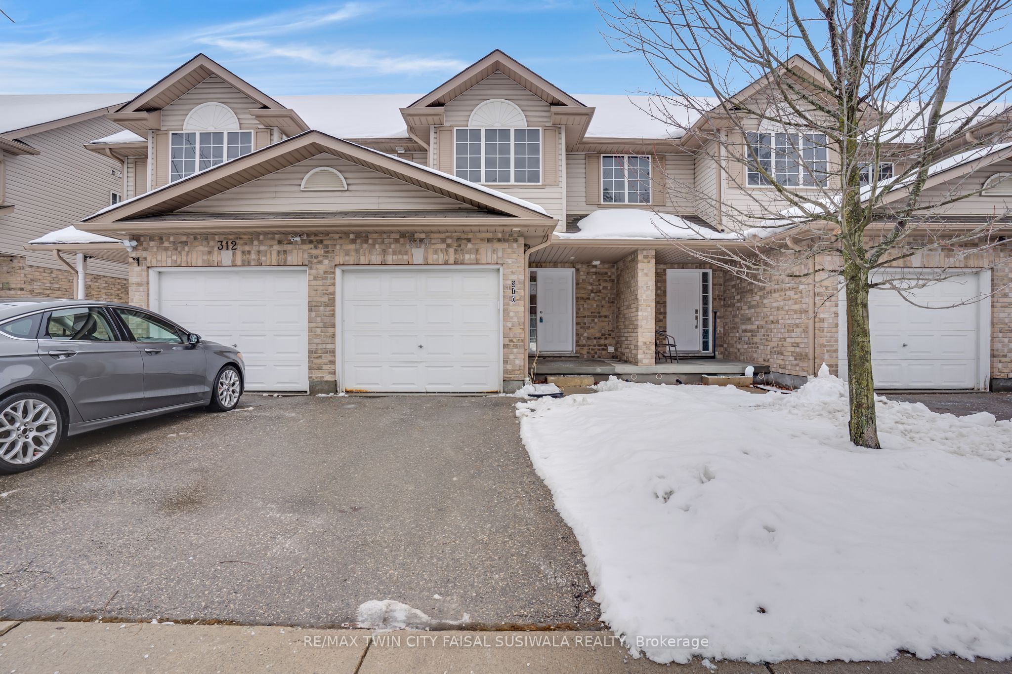 310 FALLOWFIELD Drive, Kitchener, ON N2C 0A9