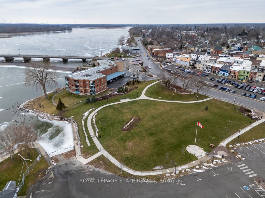 210 Main Street E 203, Haldimand, ON N1A 3G7 photo 5