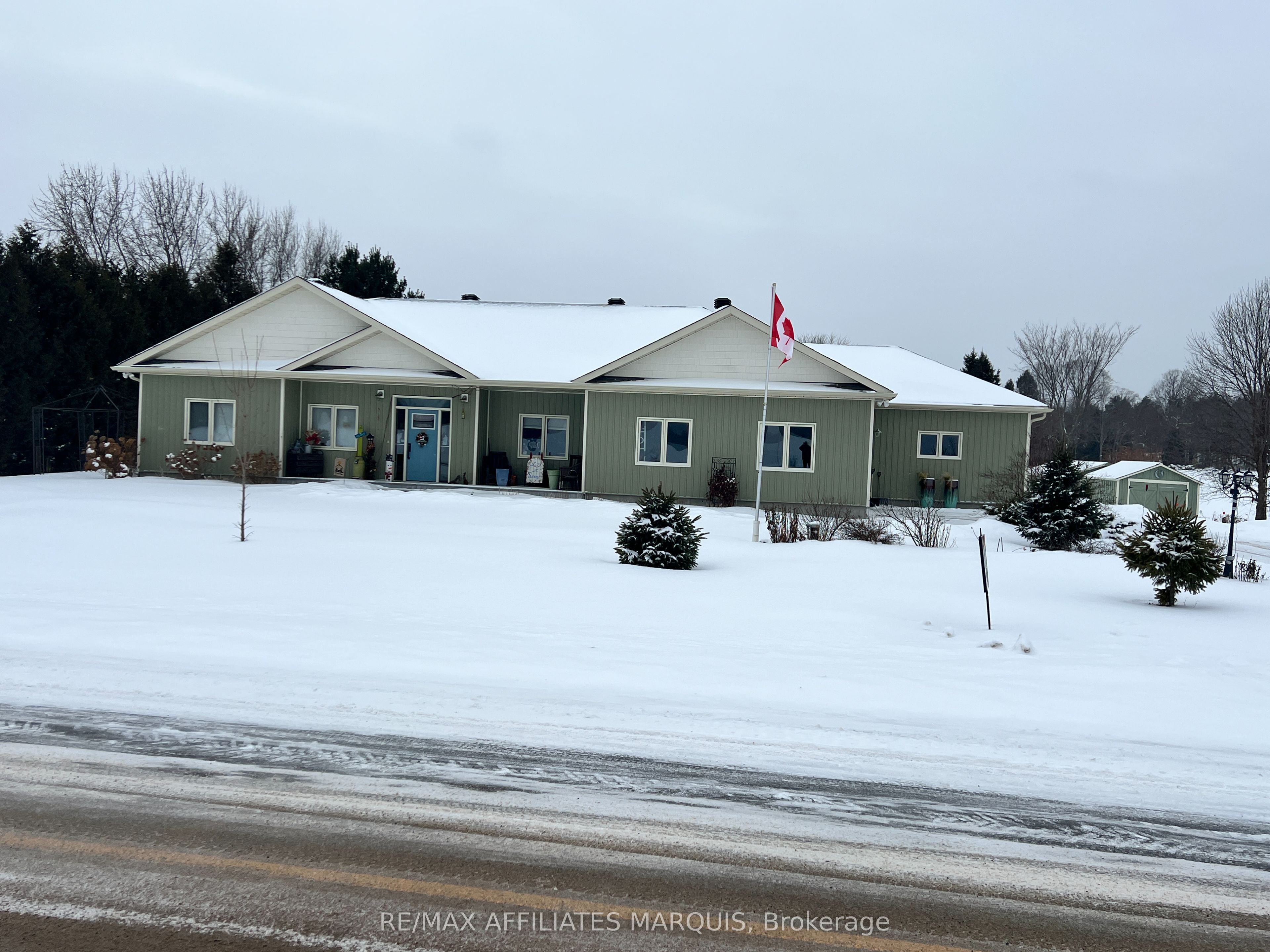 100 SUMMERS Road, Rideau Lakes, ON K0G 1E0 photo 2
