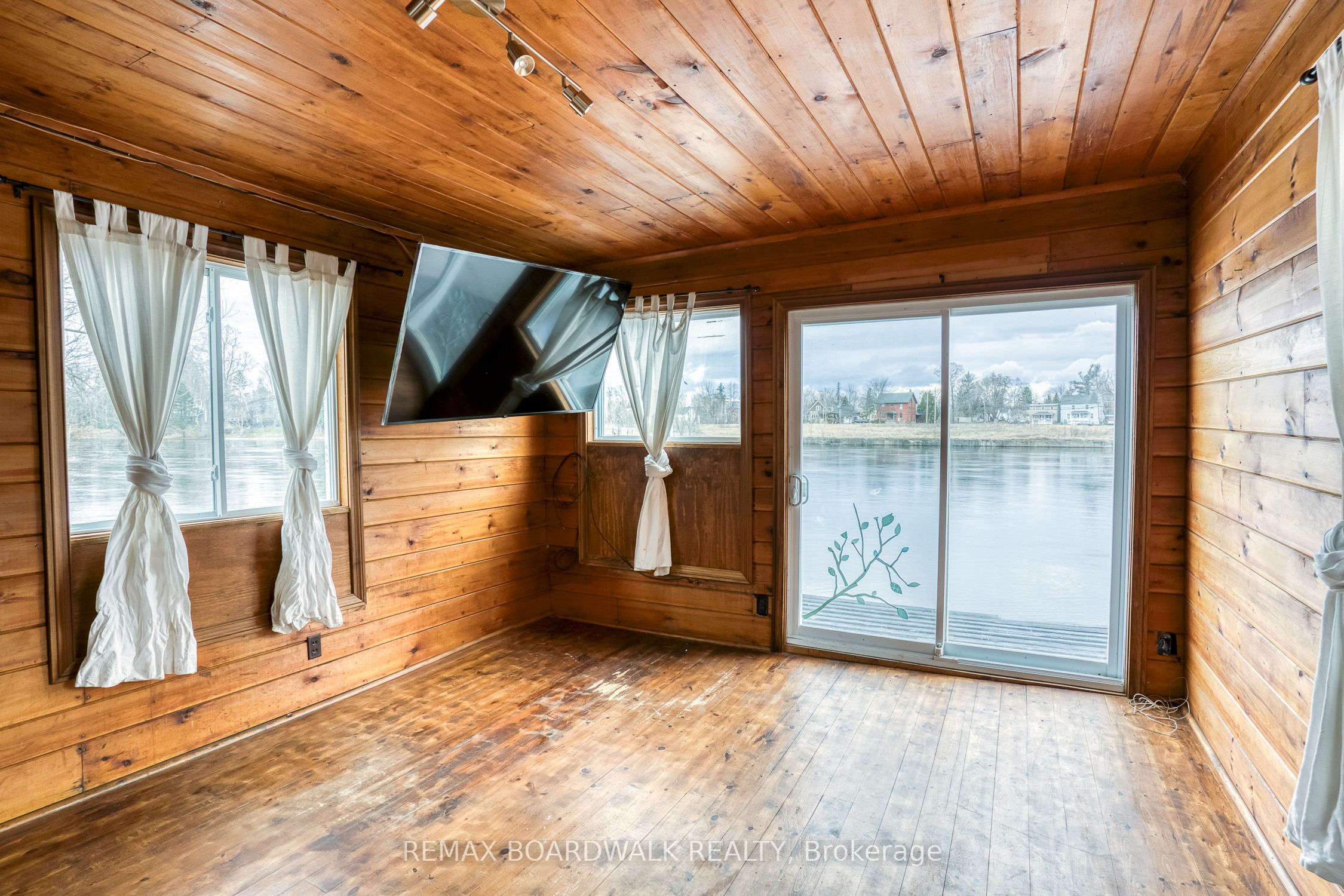 27 Allan Street, Carleton Place, ON K7C 1T1 photo 5