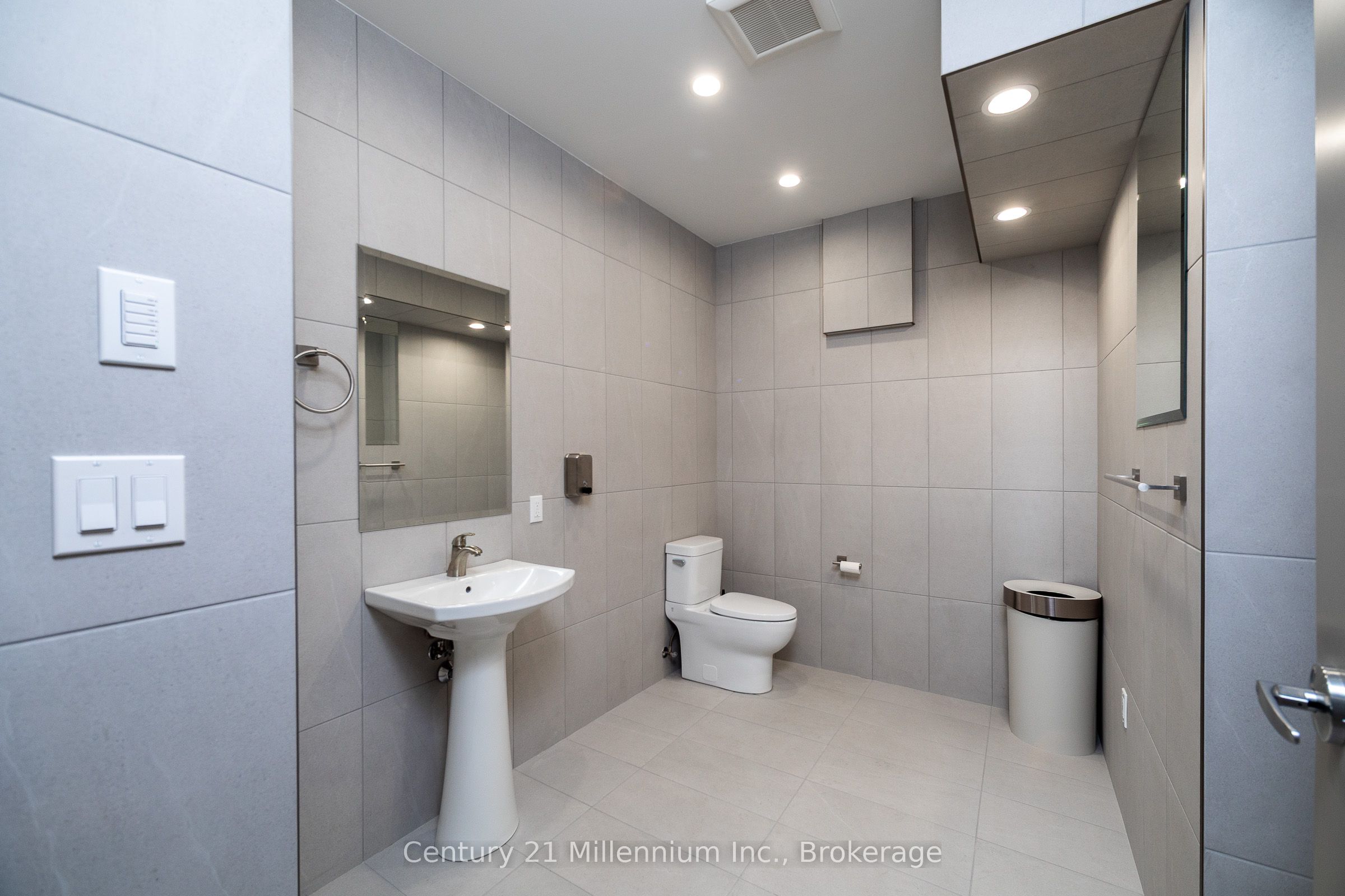 413 Queen Street S B, Arran-Elderslie, ON N0G 0C4 photo 3